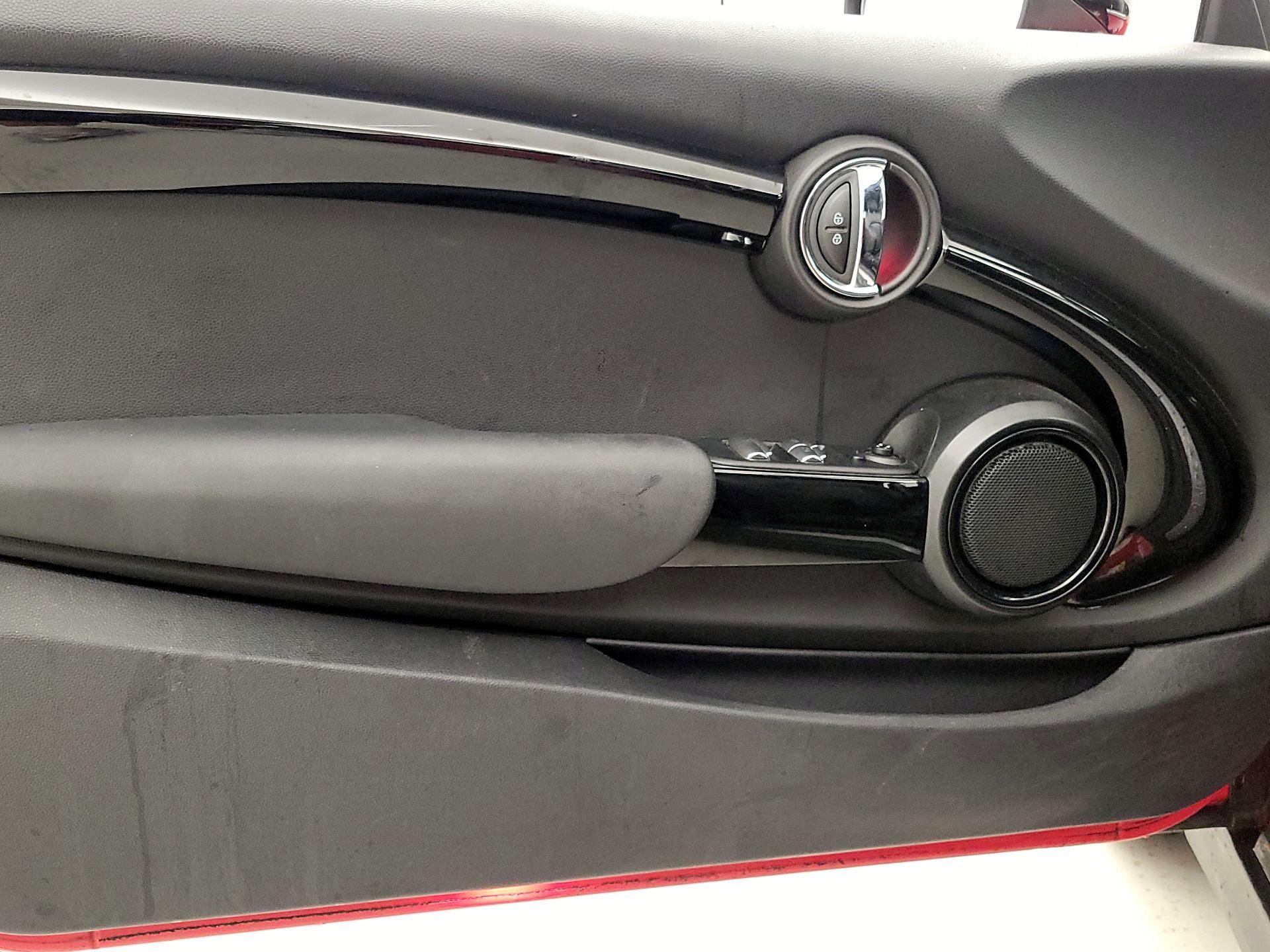 Thumbnail: 2019 MINI Cooper - 12