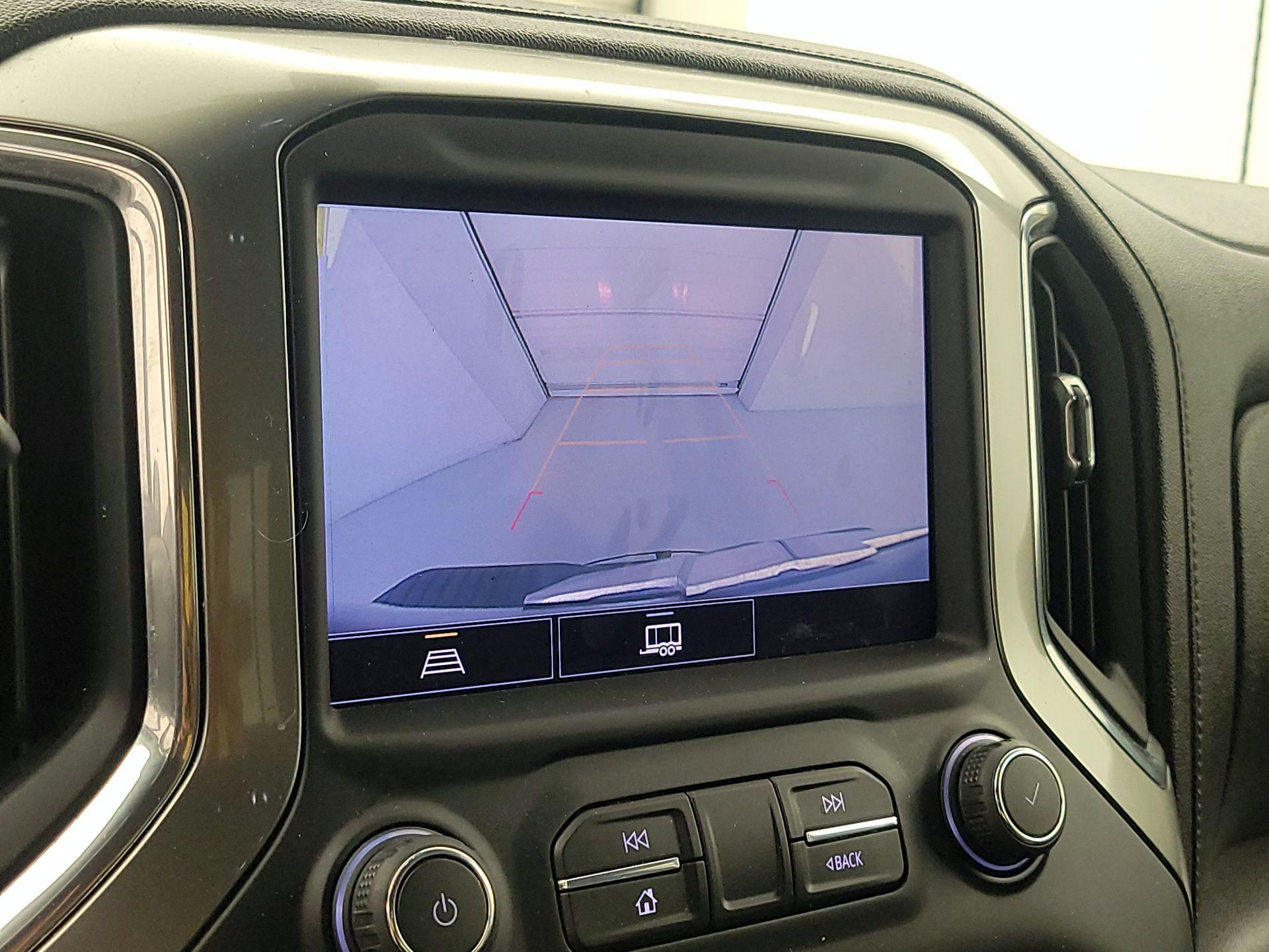 Thumbnail: 2021 Chevrolet Silverado 1500 - 15