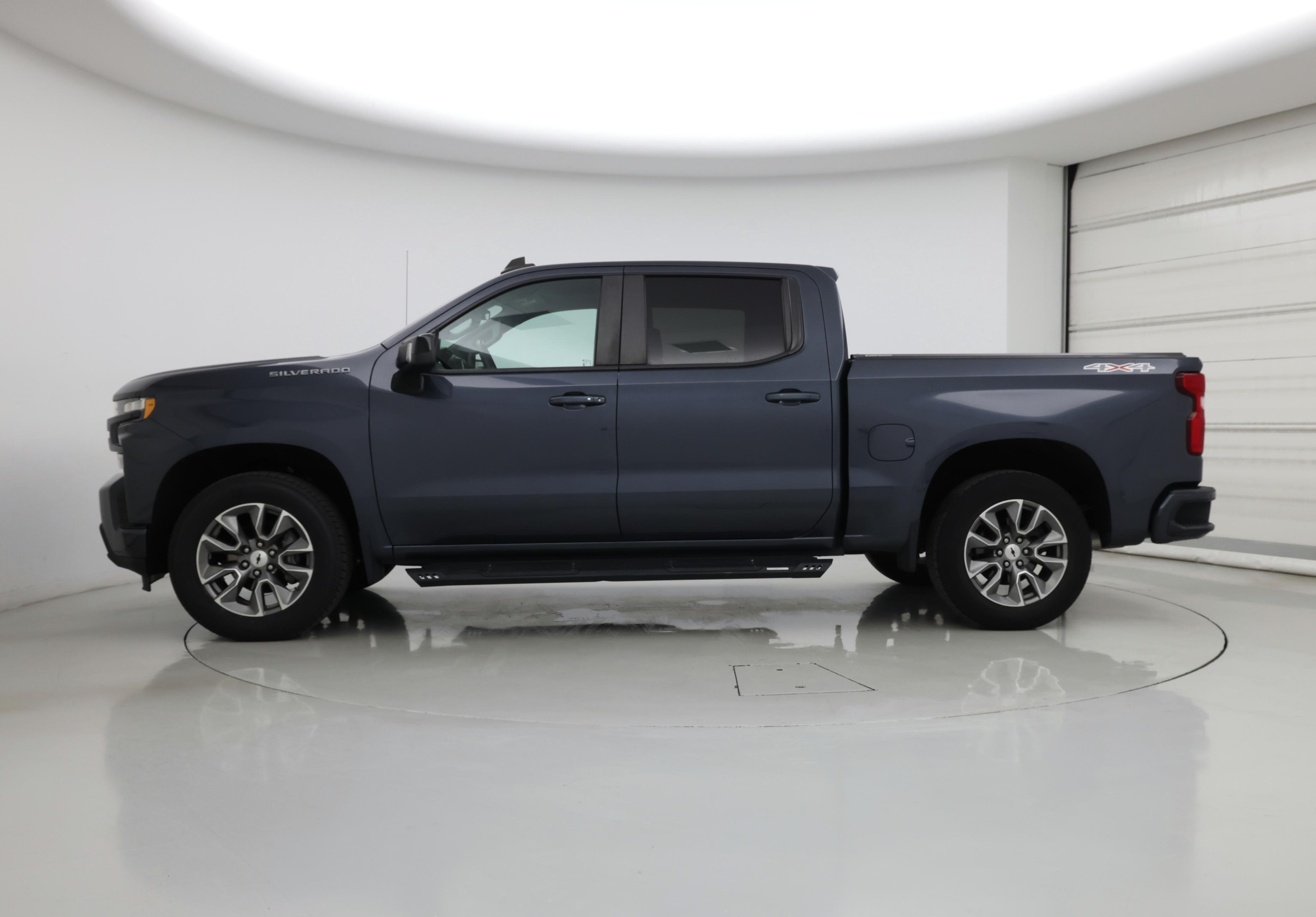 Thumbnail: 2021 Chevrolet Silverado 1500 - 3