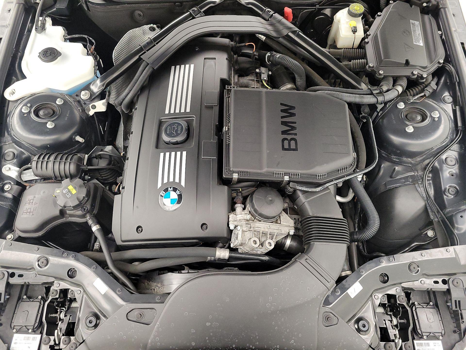 Thumbnail: 2015 BMW Z4 - 20