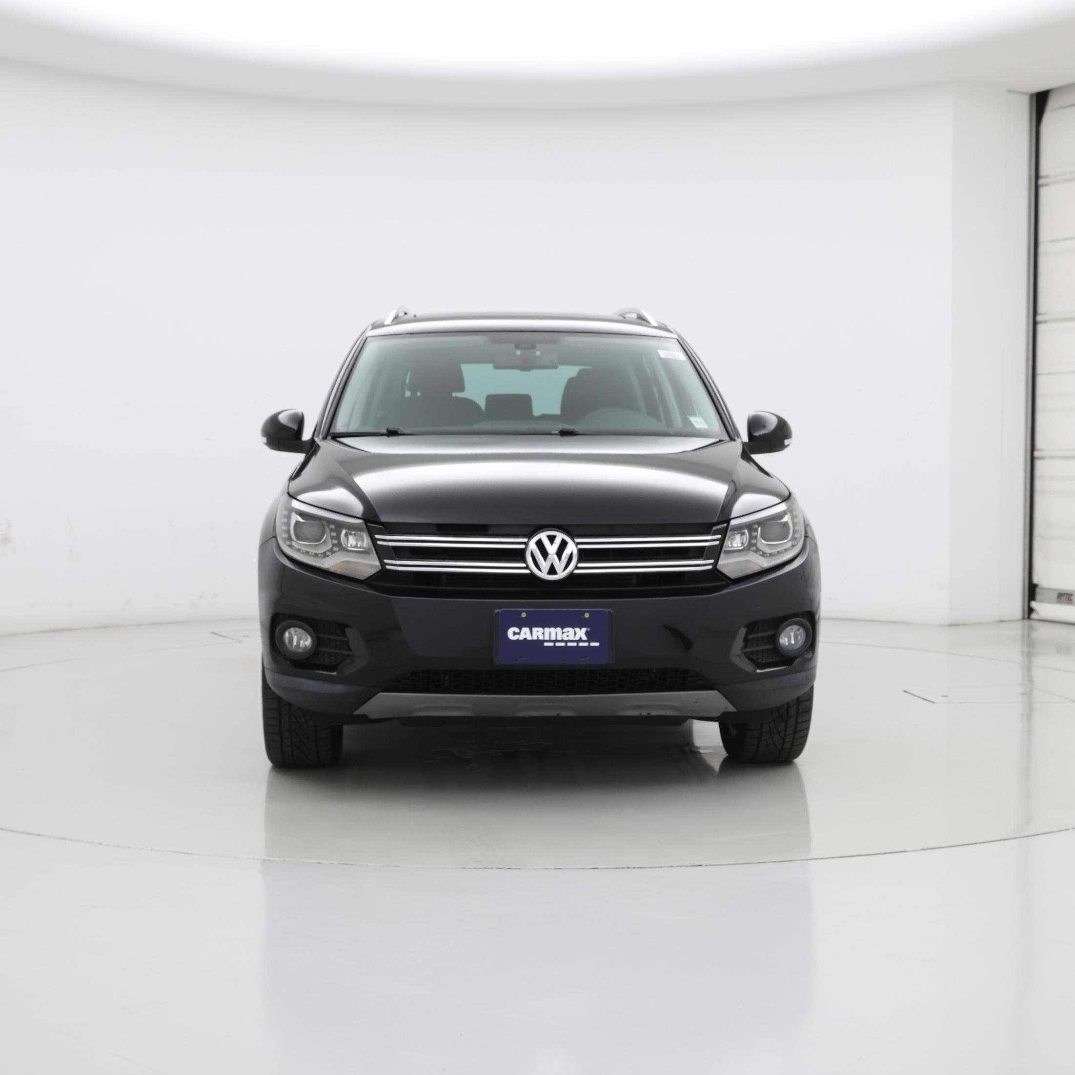 Thumbnail: 2016 Volkswagen Tiguan - 5