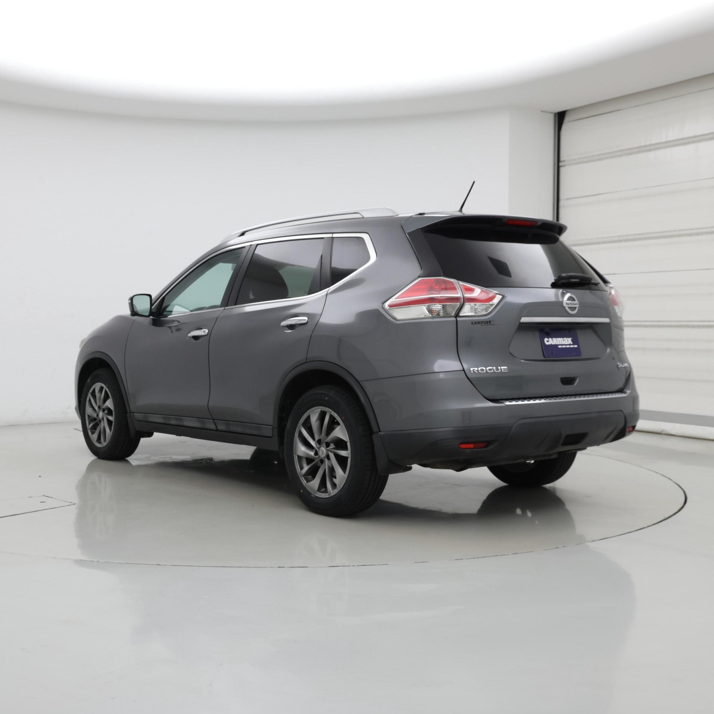 Thumbnail: 2015 Nissan Rogue - 2