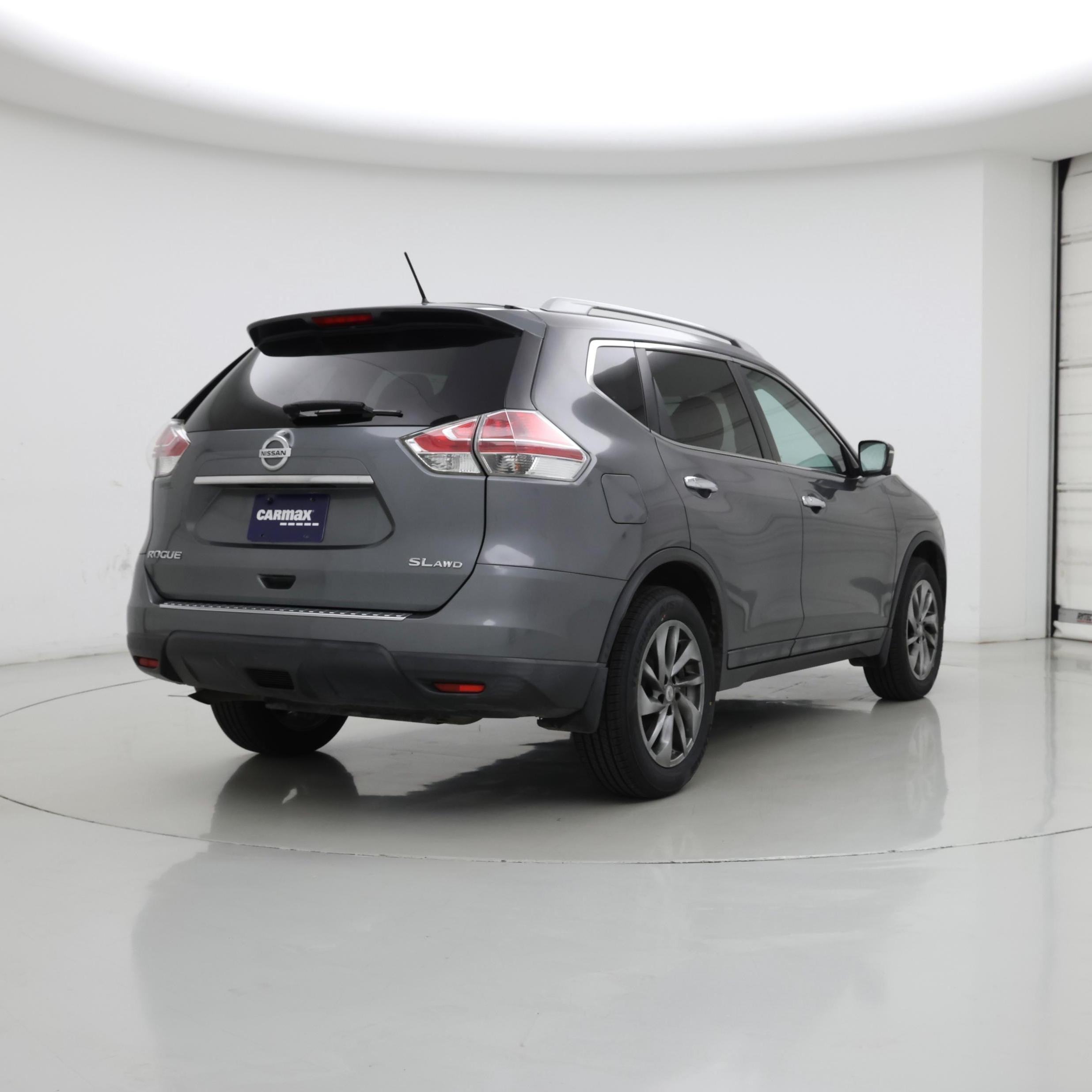 Thumbnail: 2015 Nissan Rogue - 8