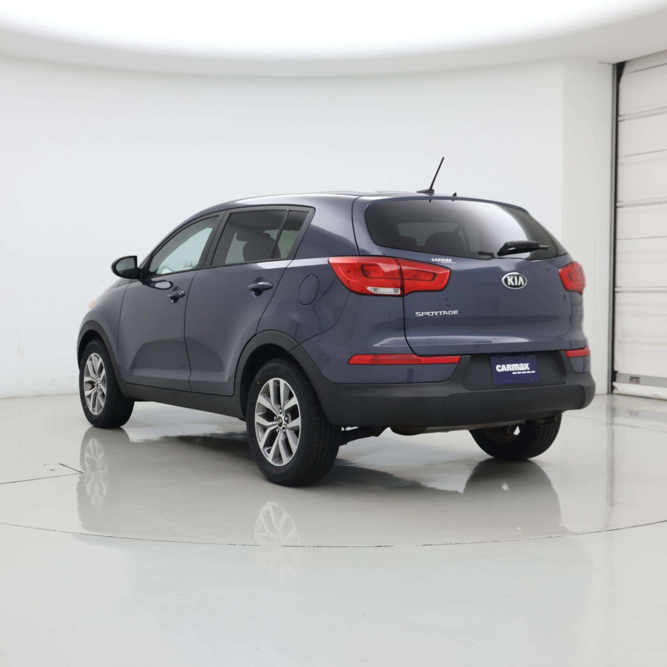 Thumbnail: 2016 Kia Sportage - 2