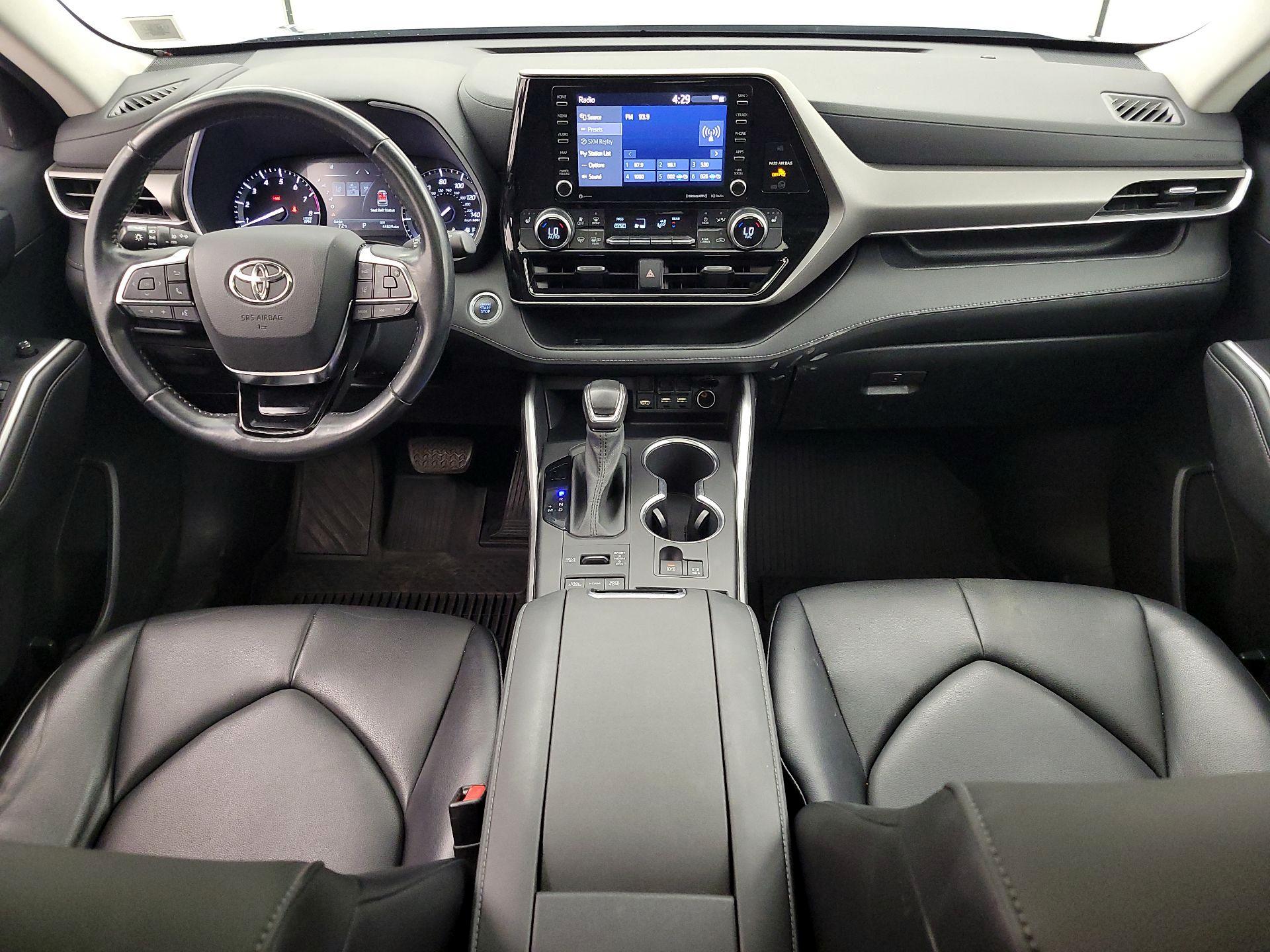 Thumbnail: 2021 Toyota Highlander - 9
