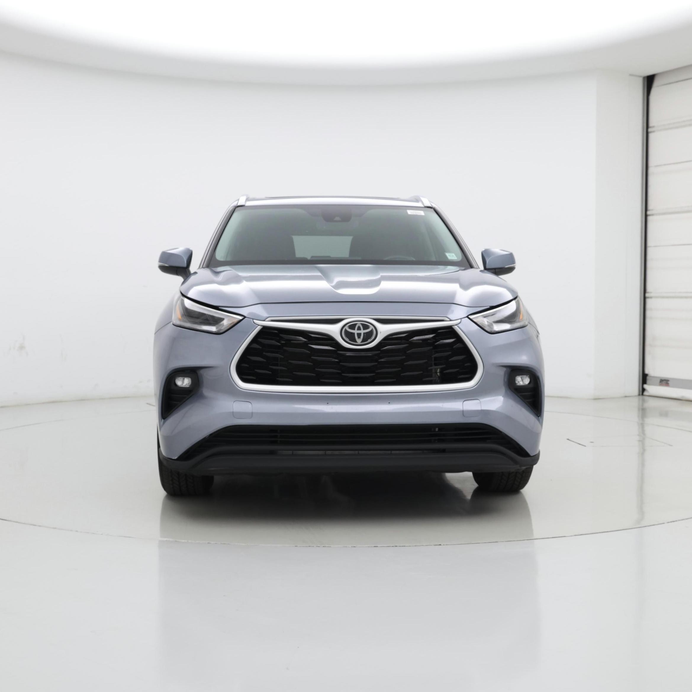 Thumbnail: 2021 Toyota Highlander - 5