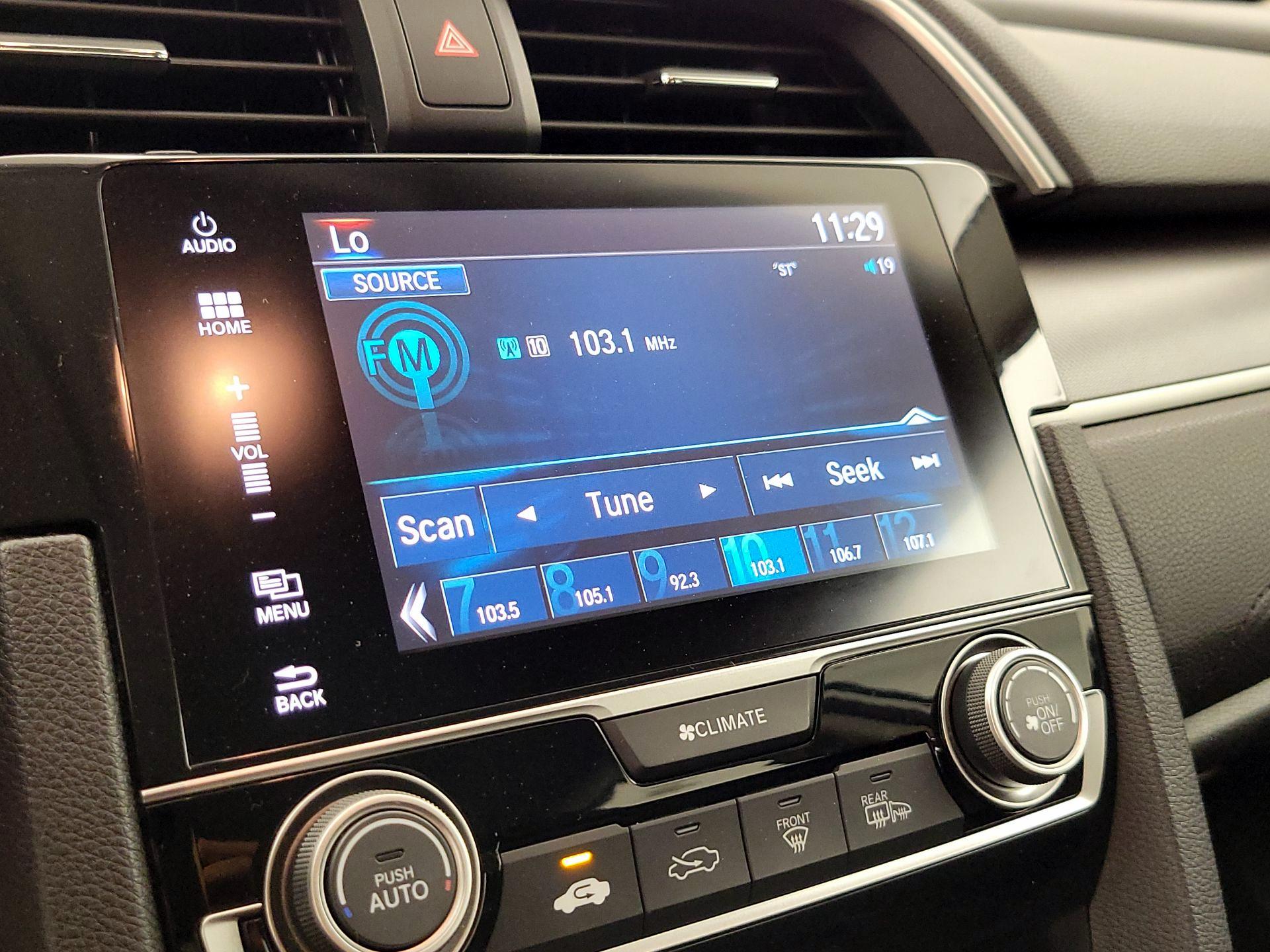 Thumbnail: 2016 Honda Civic - 15