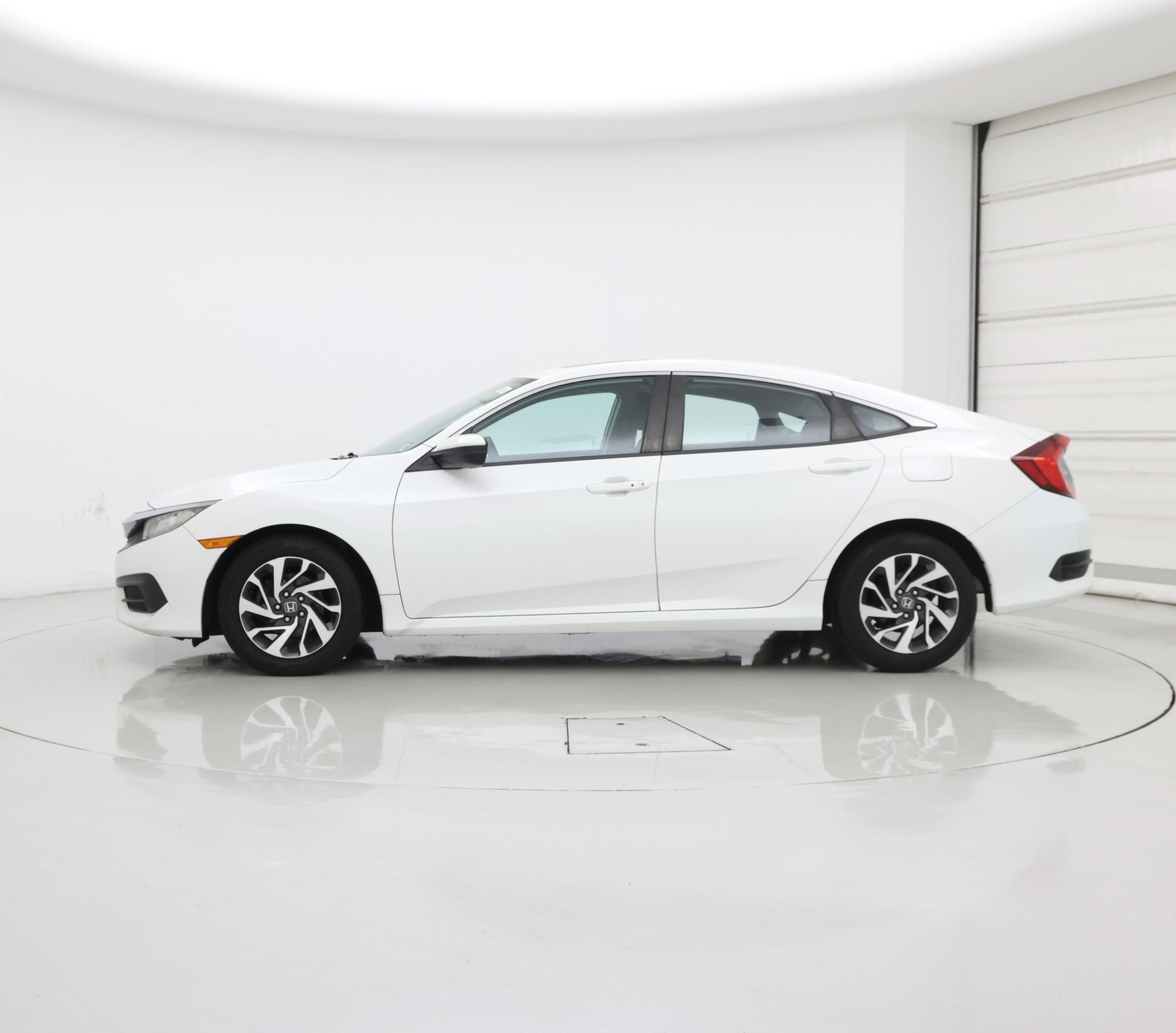 Thumbnail: 2016 Honda Civic - 3