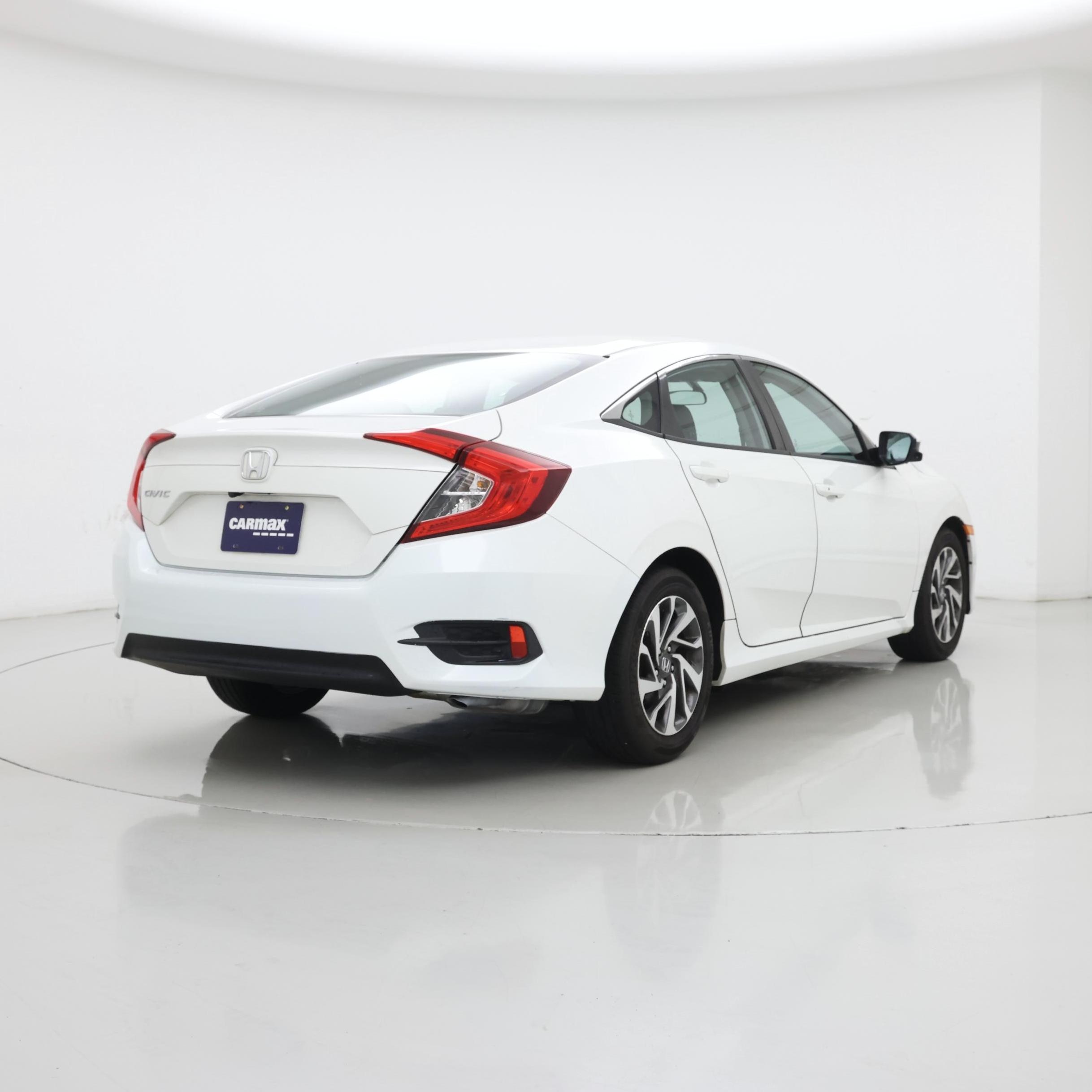 Thumbnail: 2016 Honda Civic - 8