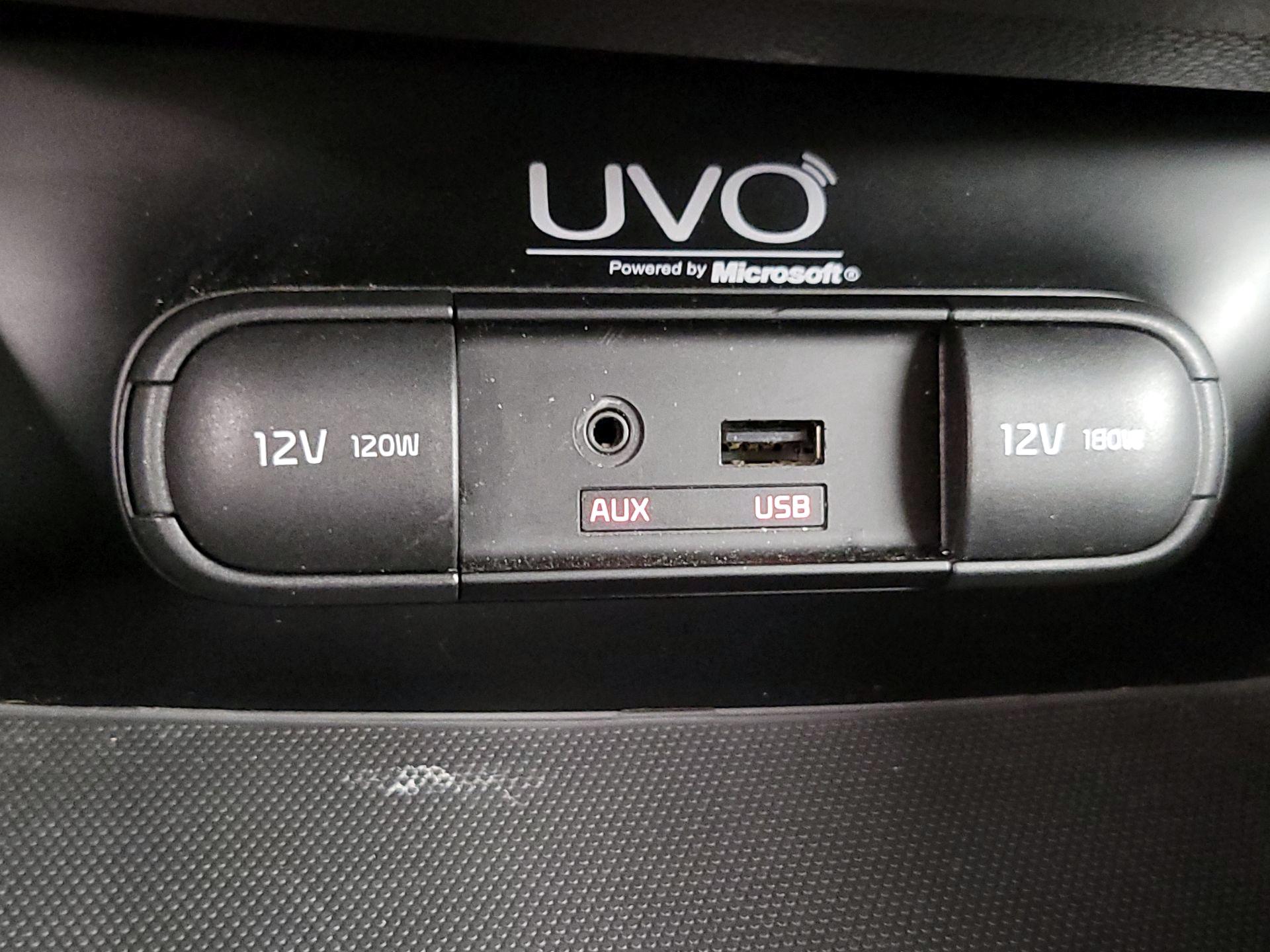 Thumbnail: 2015 Kia Soul - 18