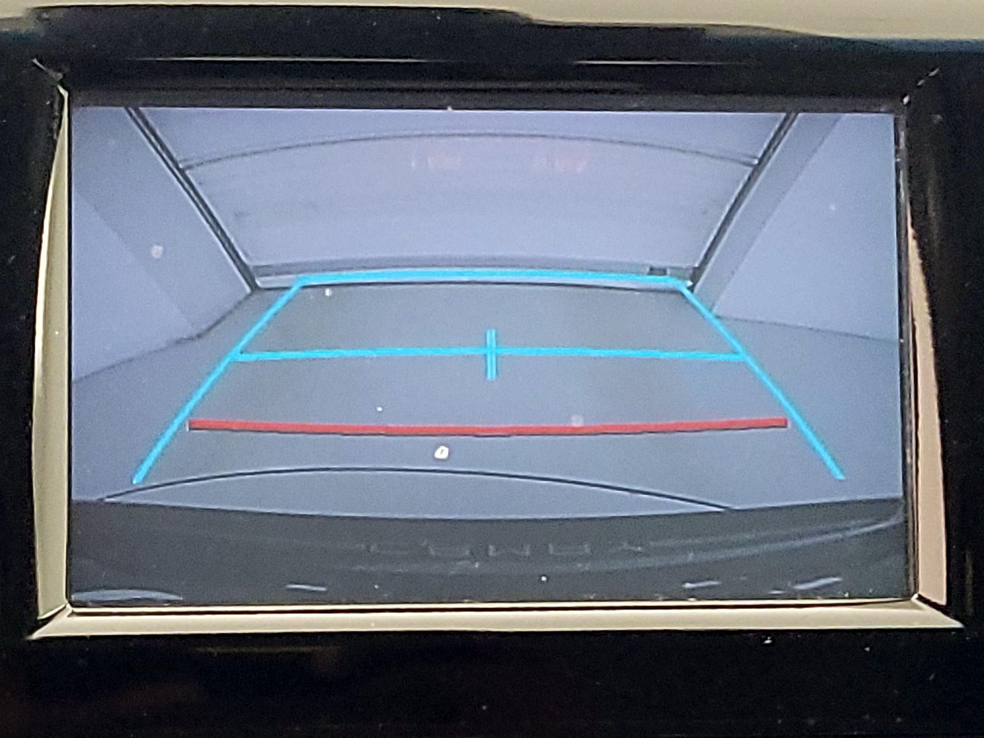 Thumbnail: 2019 Toyota Camry - 14