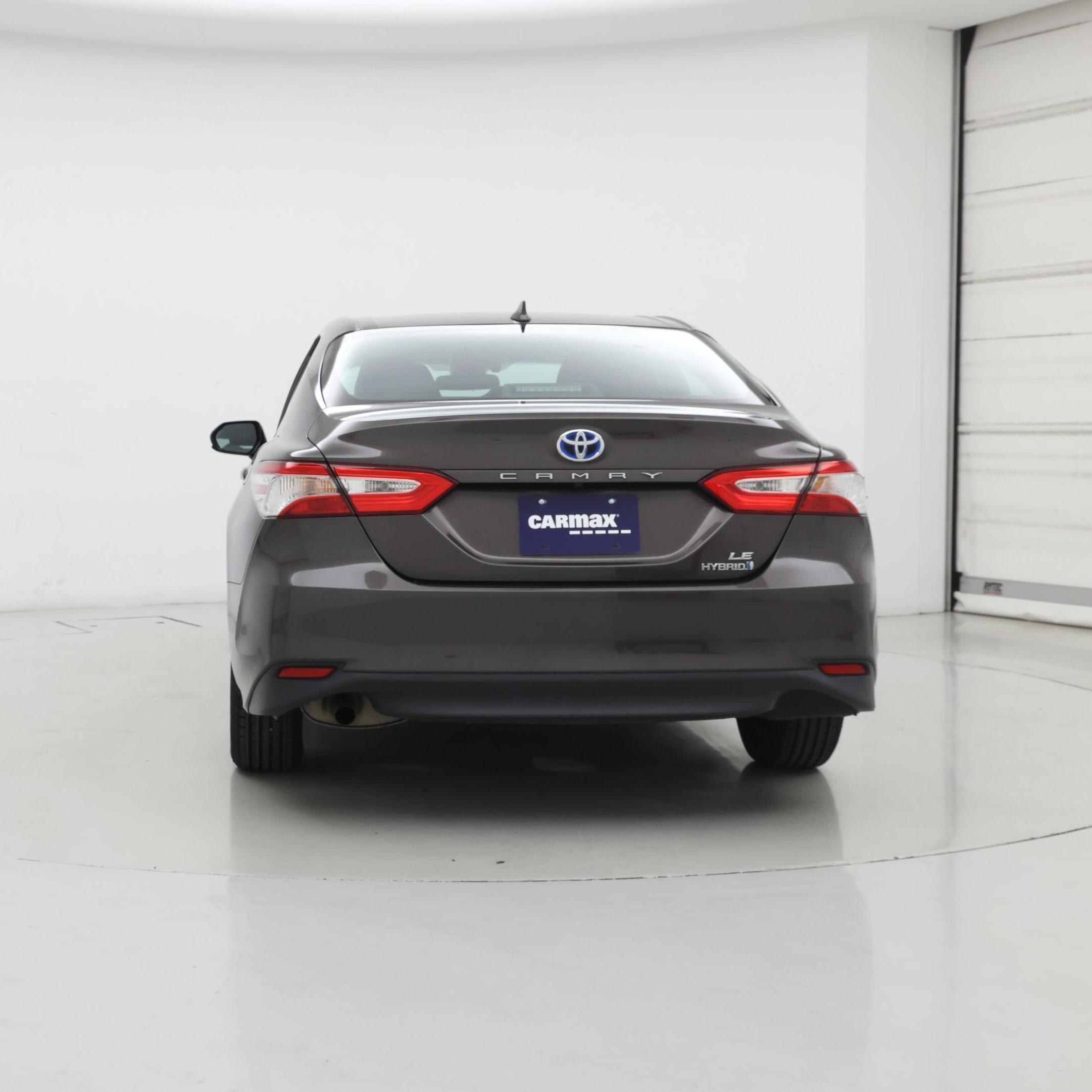 Thumbnail: 2019 Toyota Camry - 6