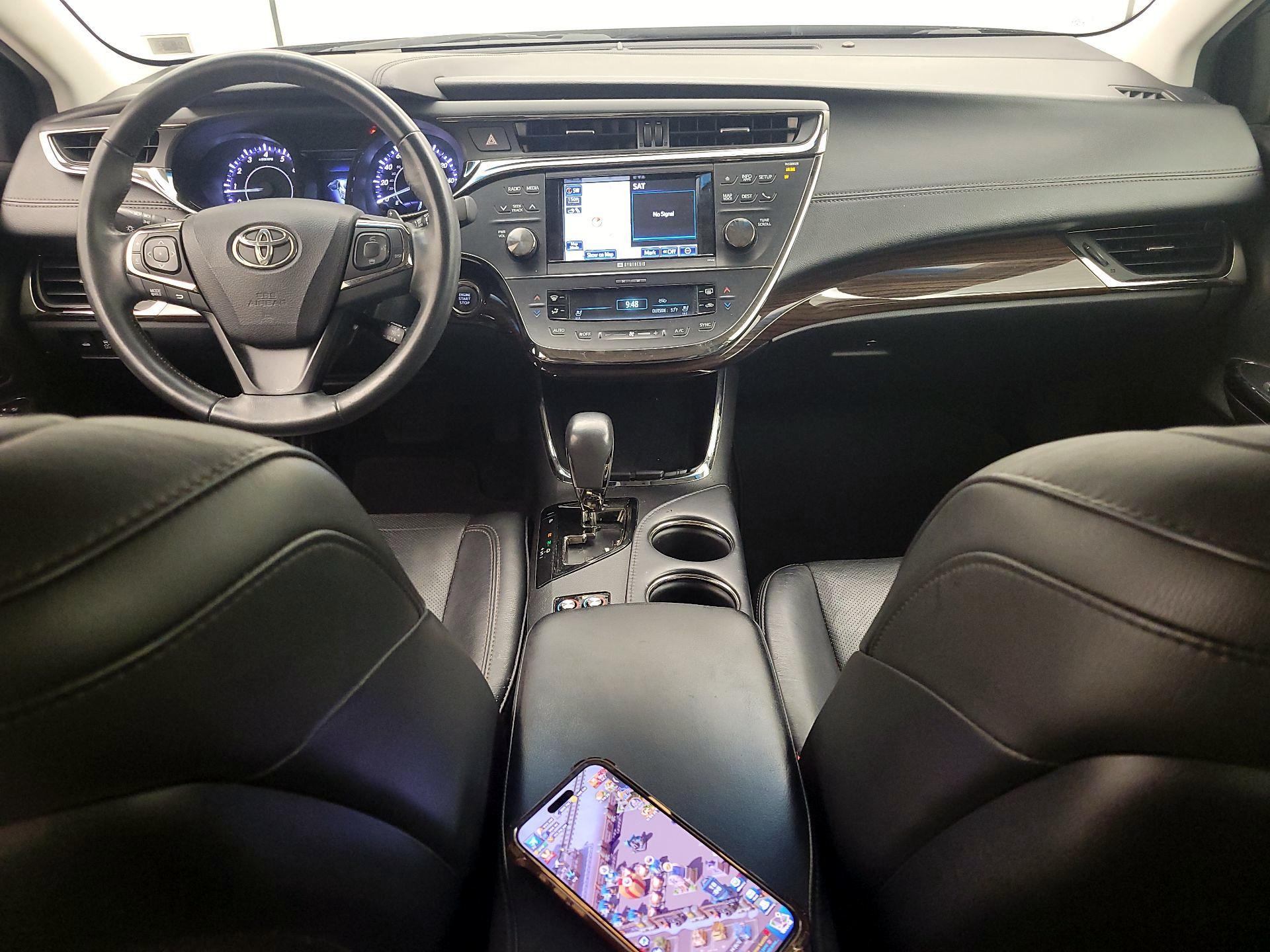 Thumbnail: 2014 Toyota Avalon - 9