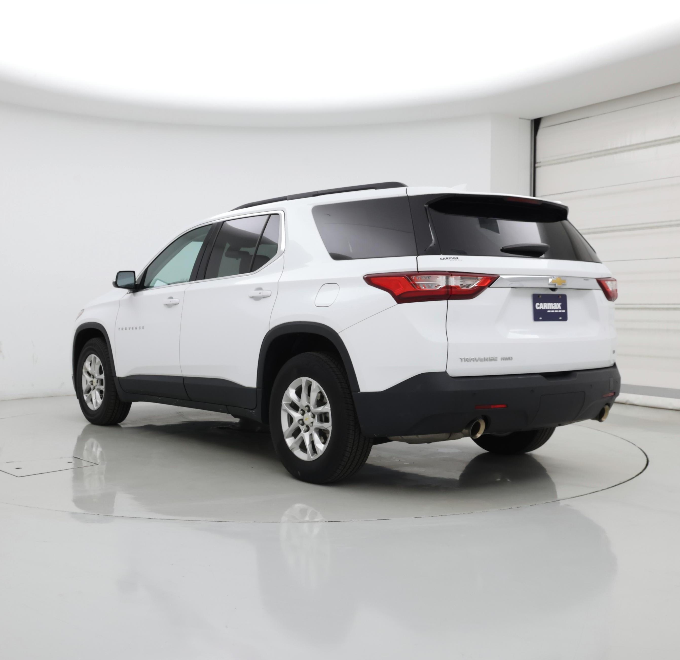 Thumbnail: 2020 Chevrolet Traverse - 2