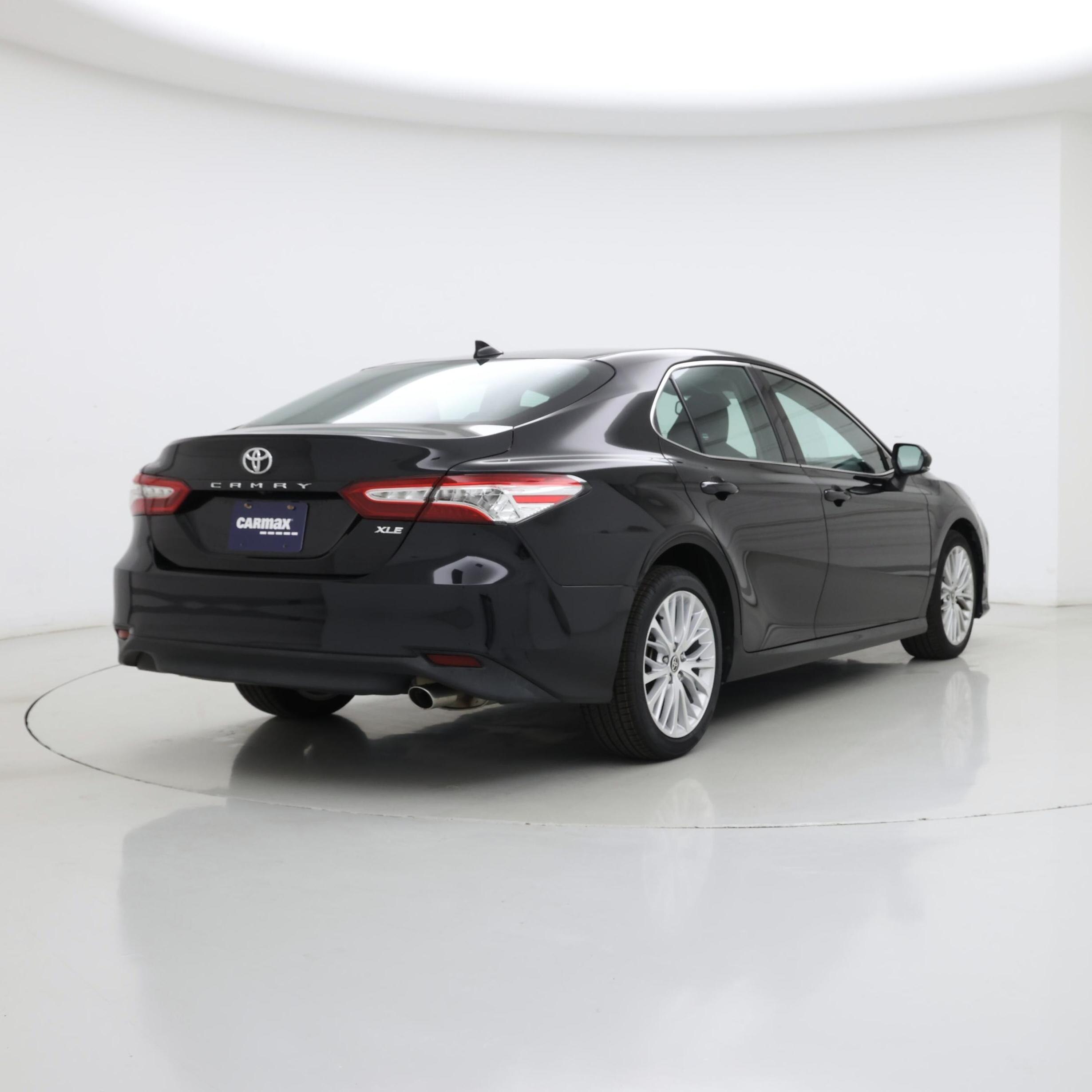 Thumbnail: 2020 Toyota Camry - 8