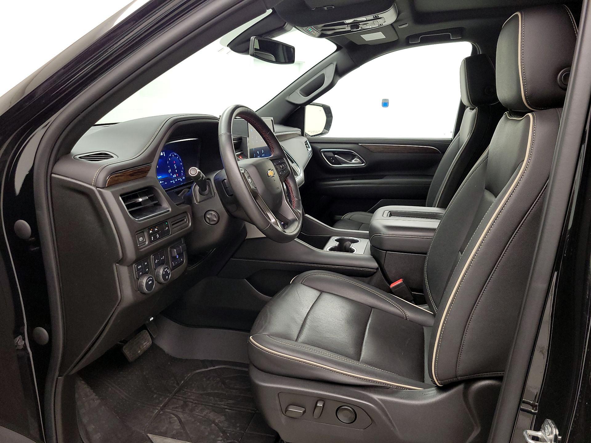 Thumbnail: 2022 Chevrolet Suburban - 11