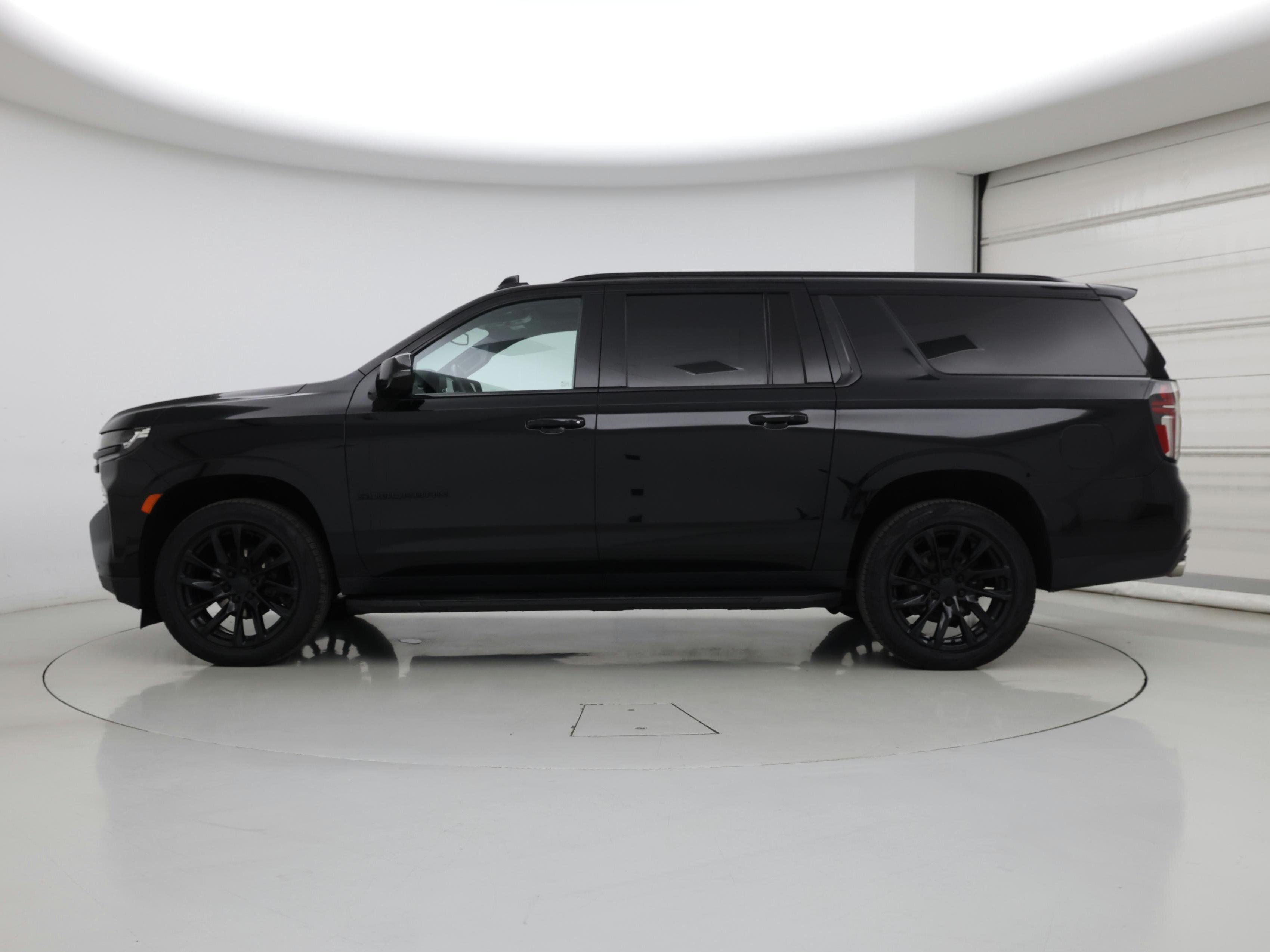 Thumbnail: 2022 Chevrolet Suburban - 3