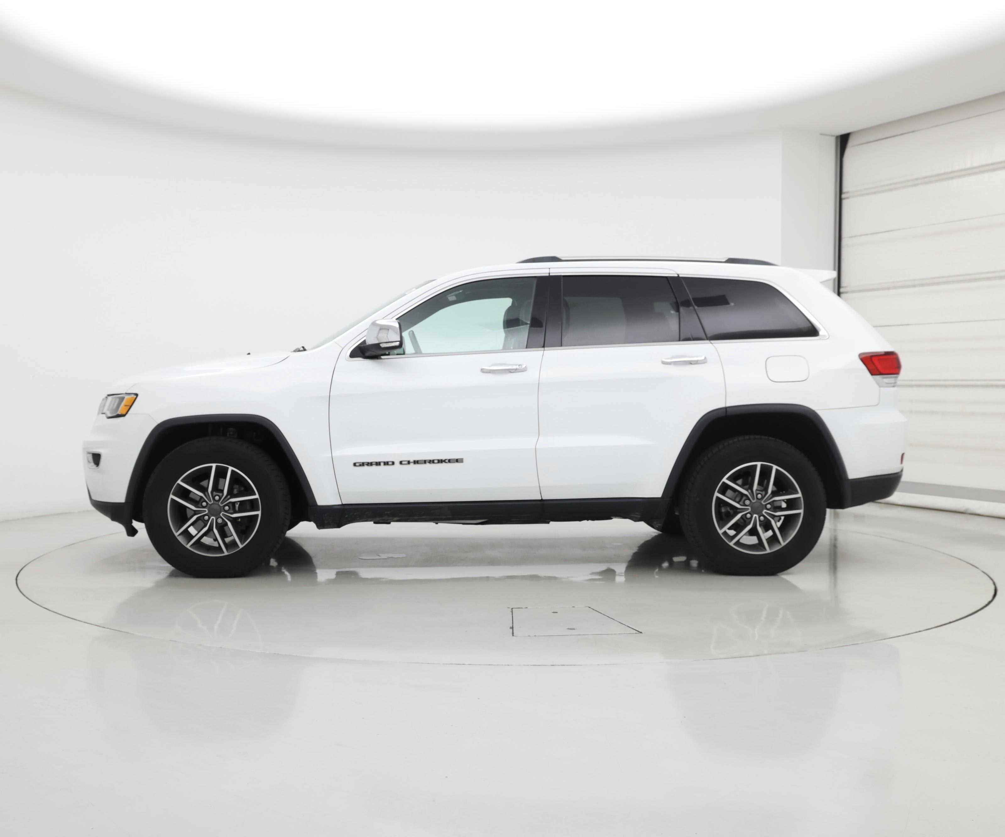 Thumbnail: 2020 Jeep Grand Cherokee - 3