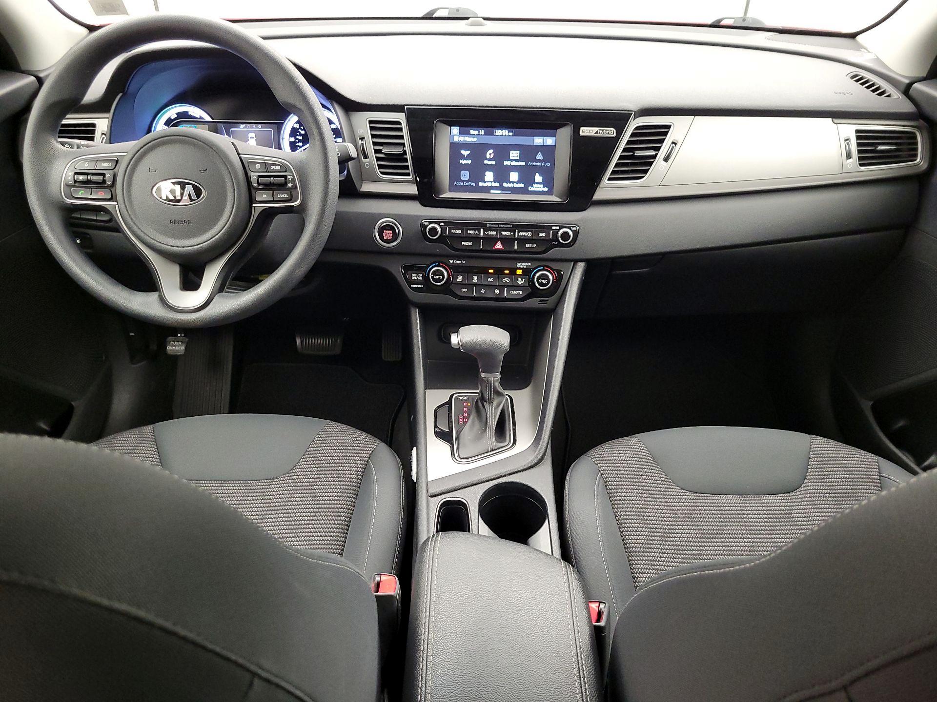 Thumbnail: 2018 Kia Niro - 9