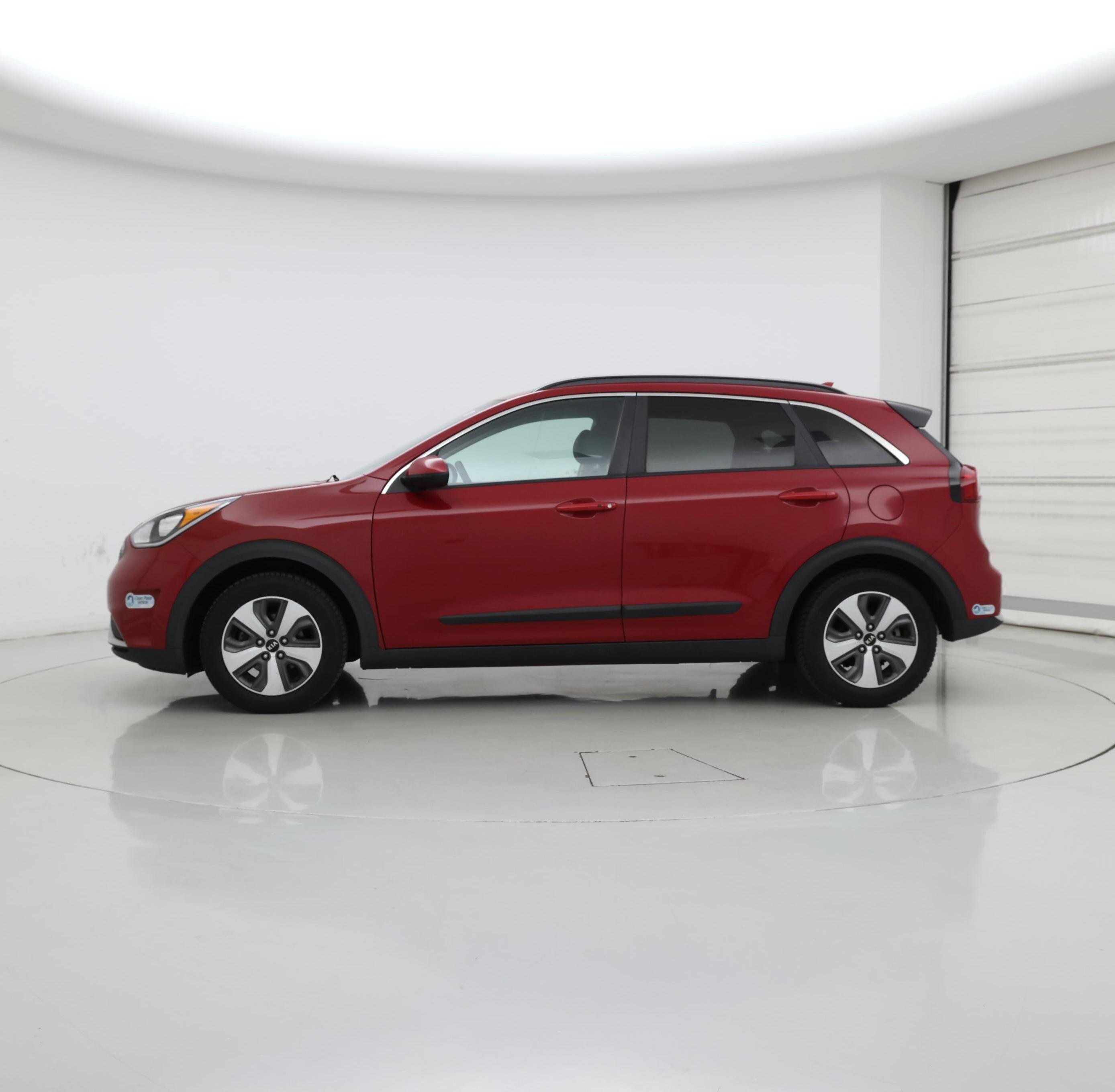 Thumbnail: 2018 Kia Niro - 3
