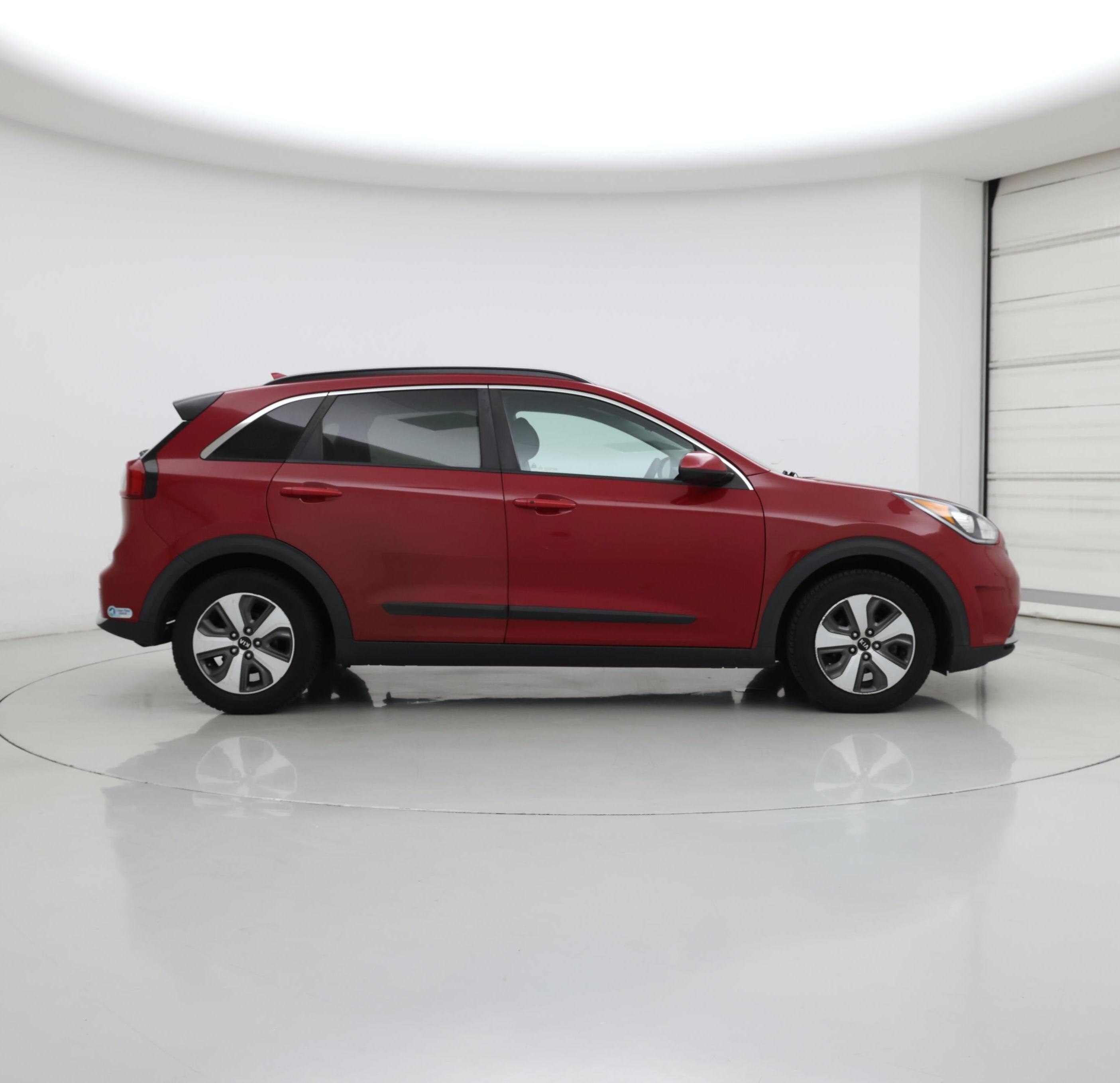 Thumbnail: 2018 Kia Niro - 7