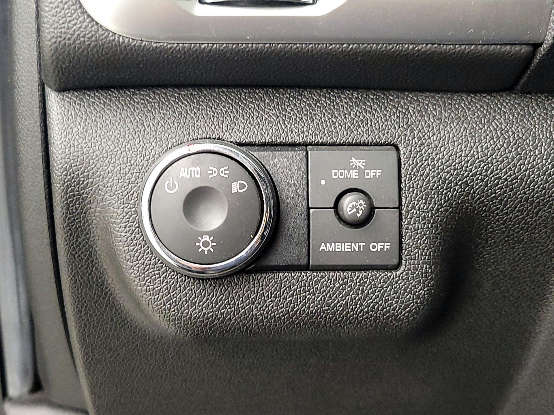 Thumbnail: 2014 GMC Acadia - 13