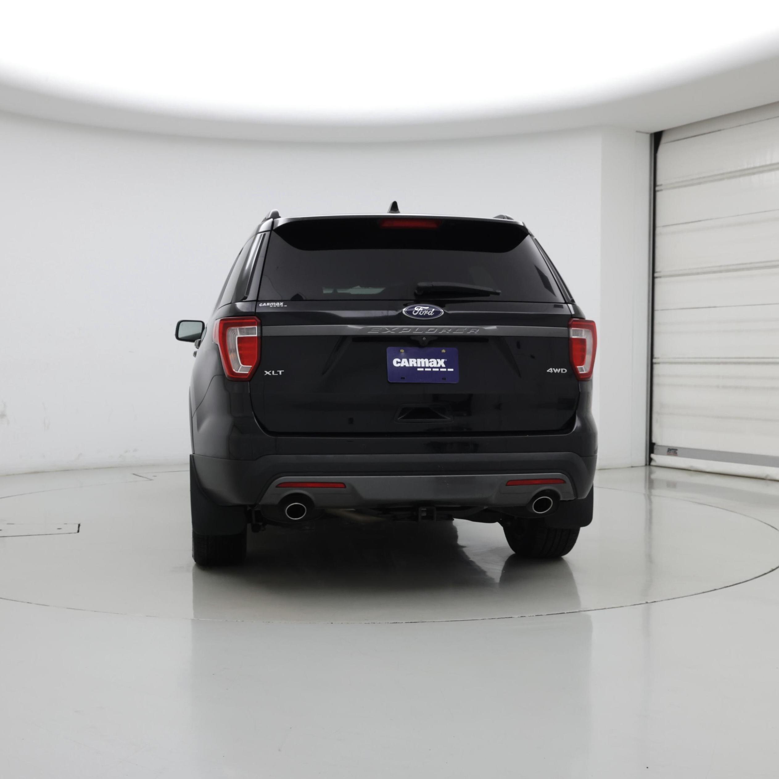 Thumbnail: 2017 Ford Explorer - 6