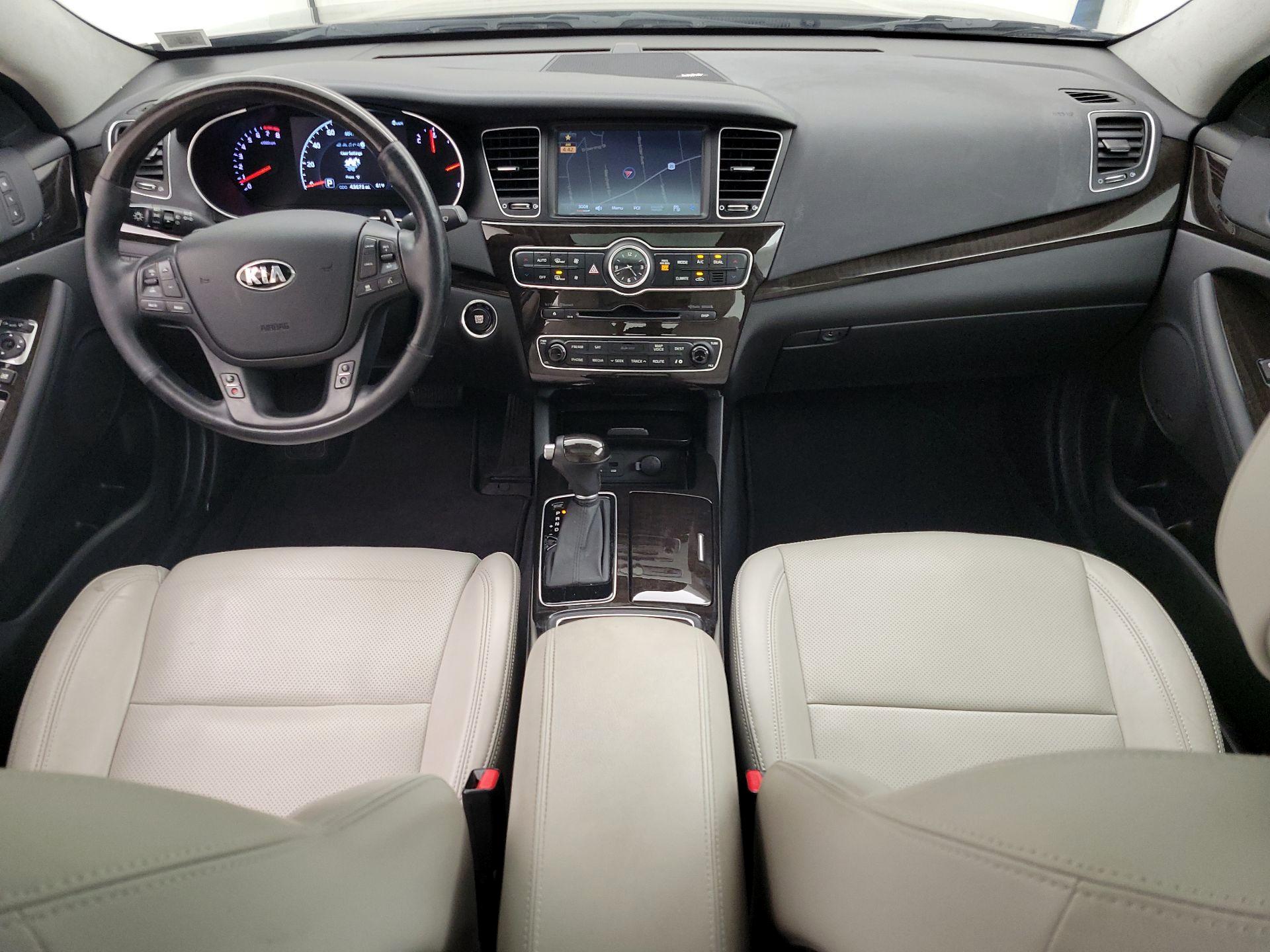 Thumbnail: 2014 Kia Cadenza - 9