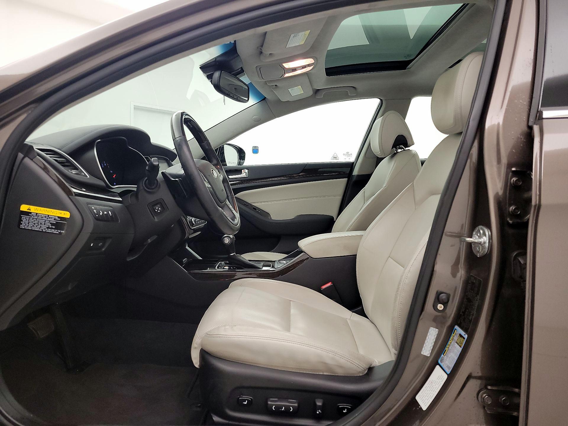 Thumbnail: 2014 Kia Cadenza - 11