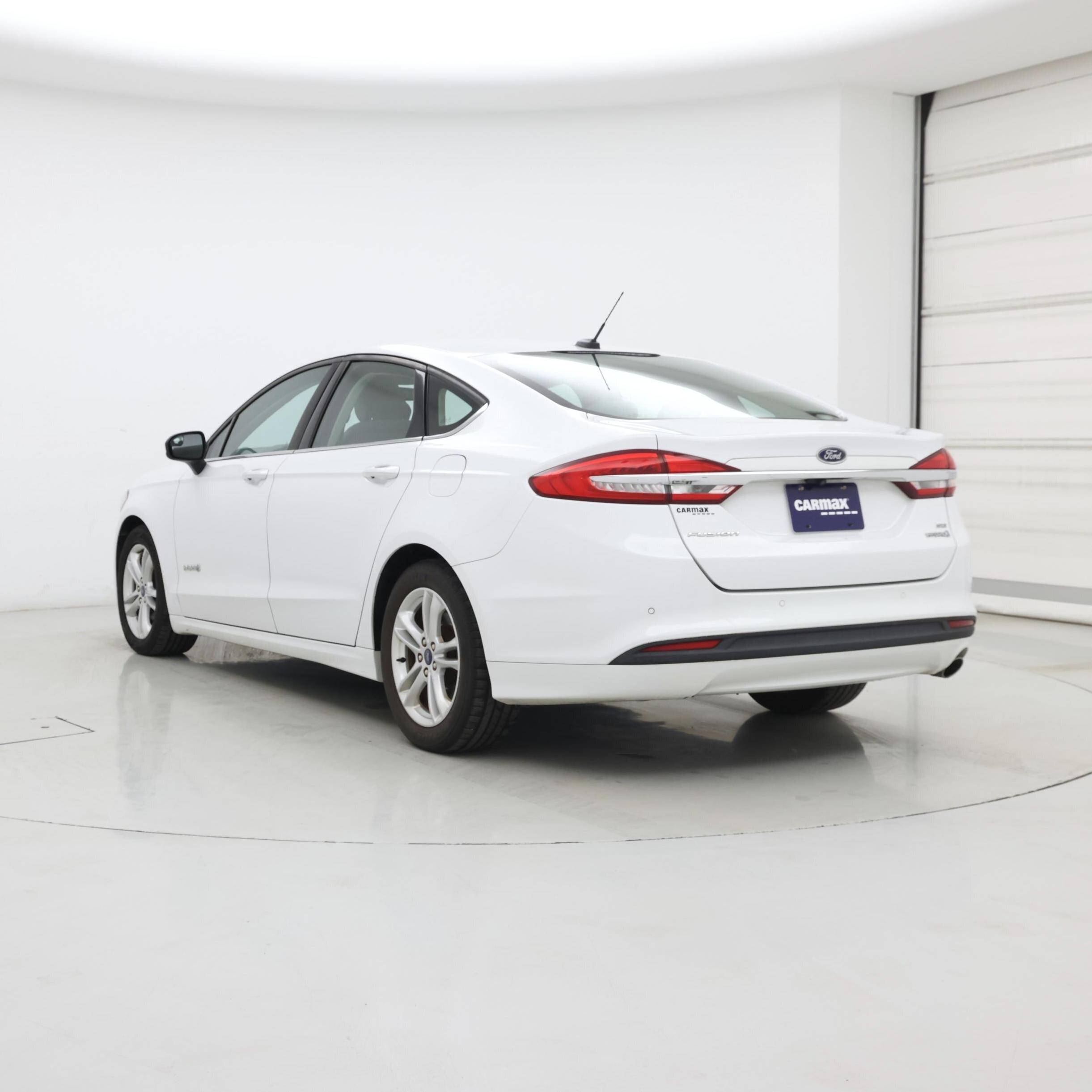 Thumbnail: 2018 Ford Fusion - 2