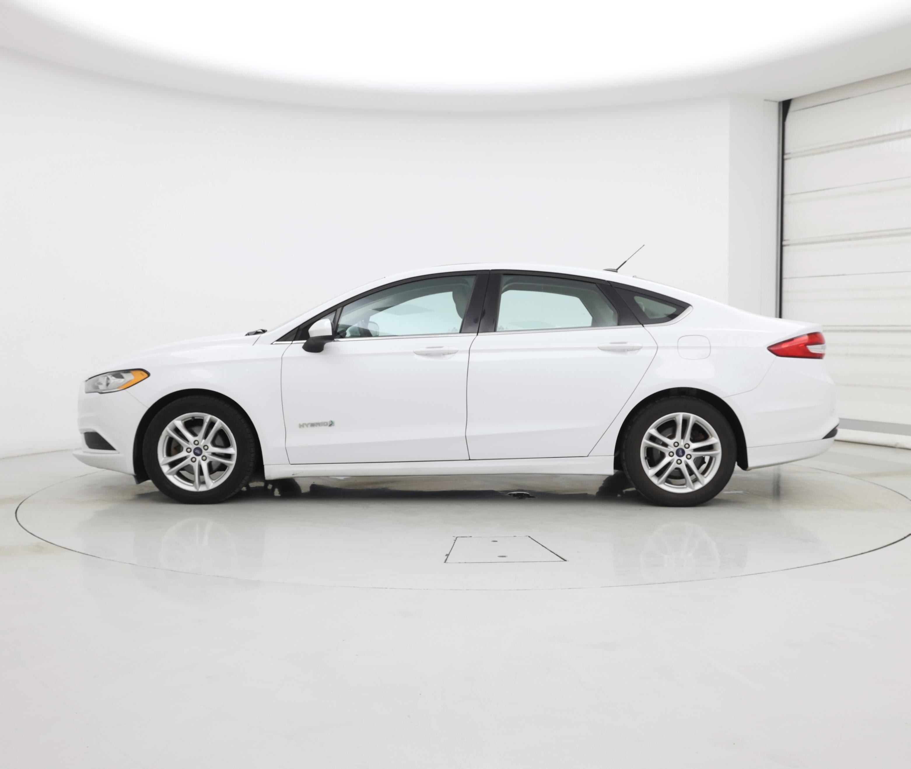 Thumbnail: 2018 Ford Fusion - 3