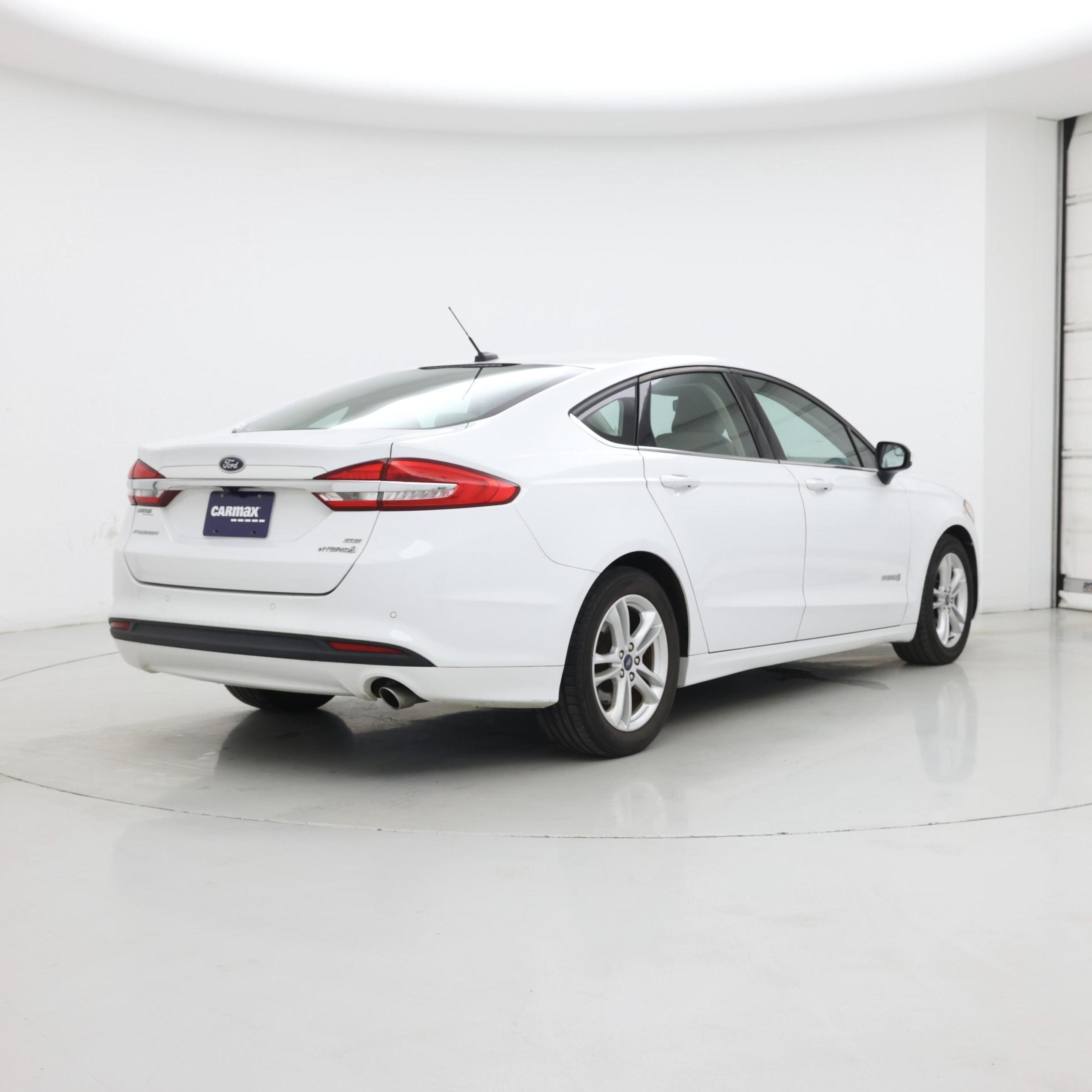 Thumbnail: 2018 Ford Fusion - 8