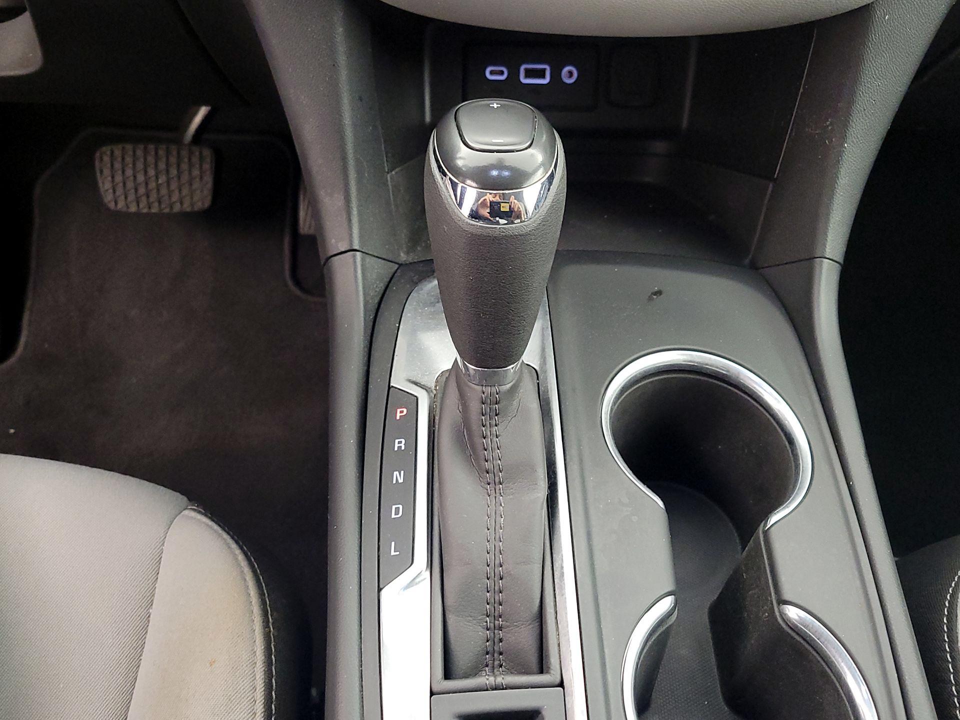 Thumbnail: 2019 Chevrolet Equinox - 17
