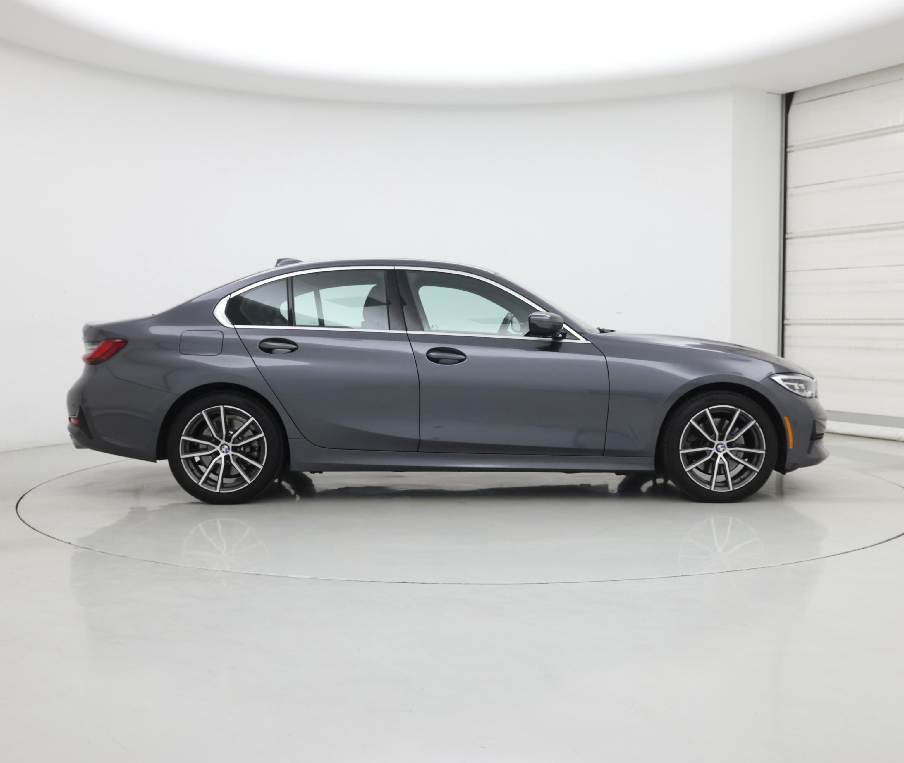 Thumbnail: 2022 BMW 3 Series - 7