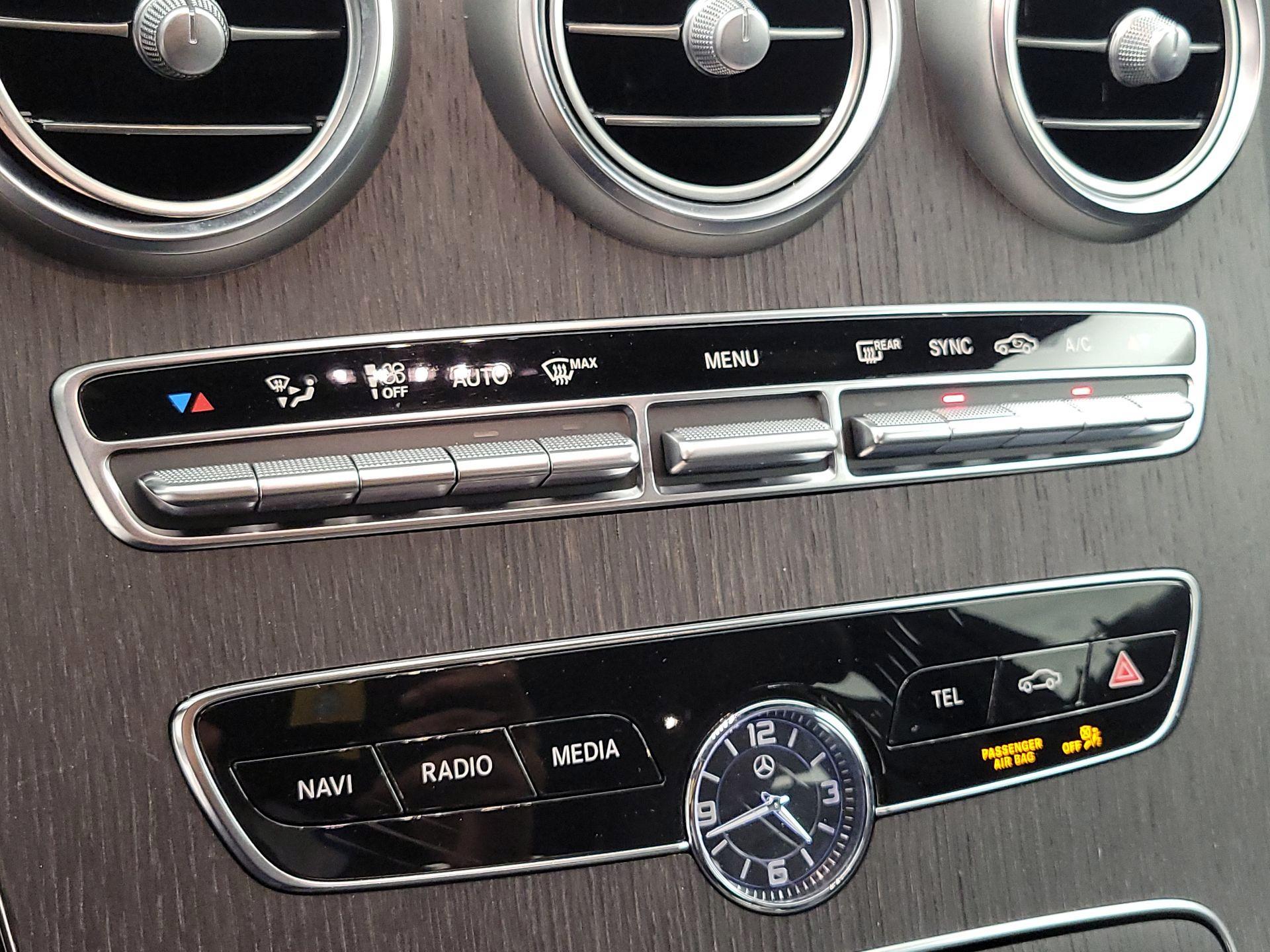 Thumbnail: 2019 Mercedes-Benz C-Class - 17