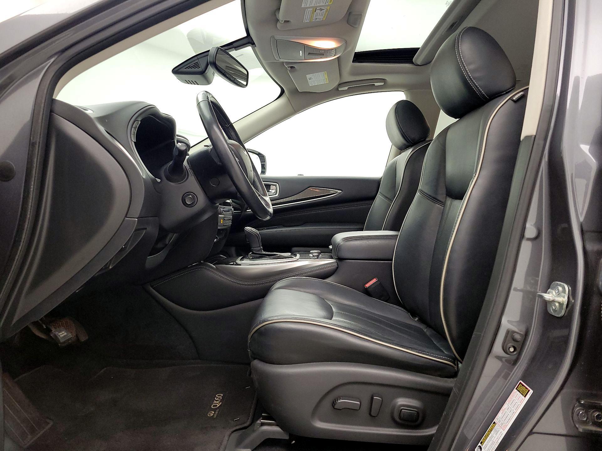 Thumbnail: 2019 INFINITI QX60 - 11