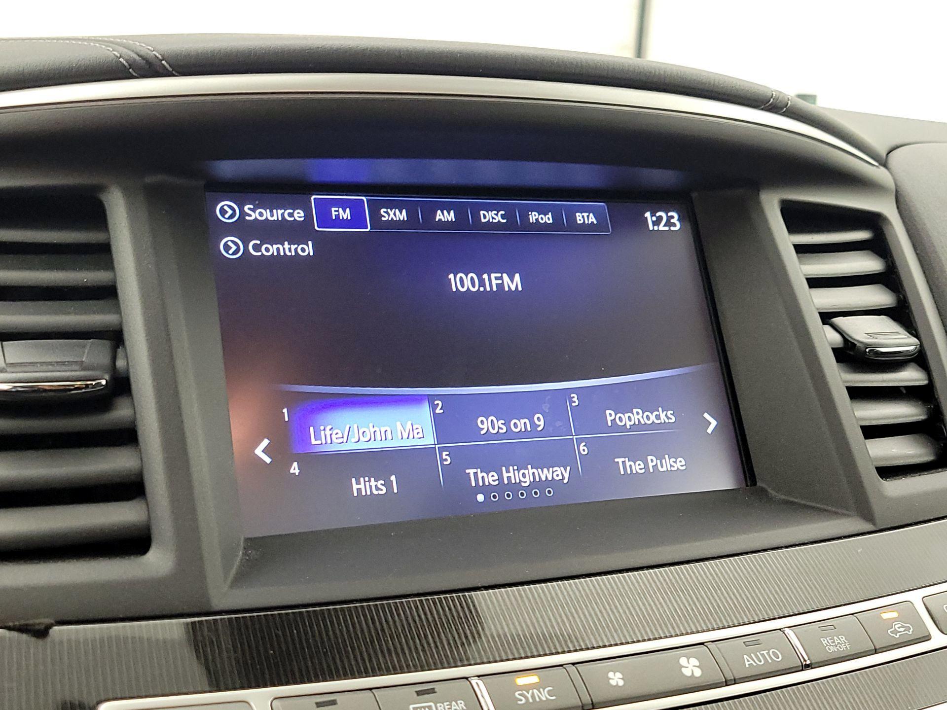 Thumbnail: 2019 INFINITI QX60 - 16