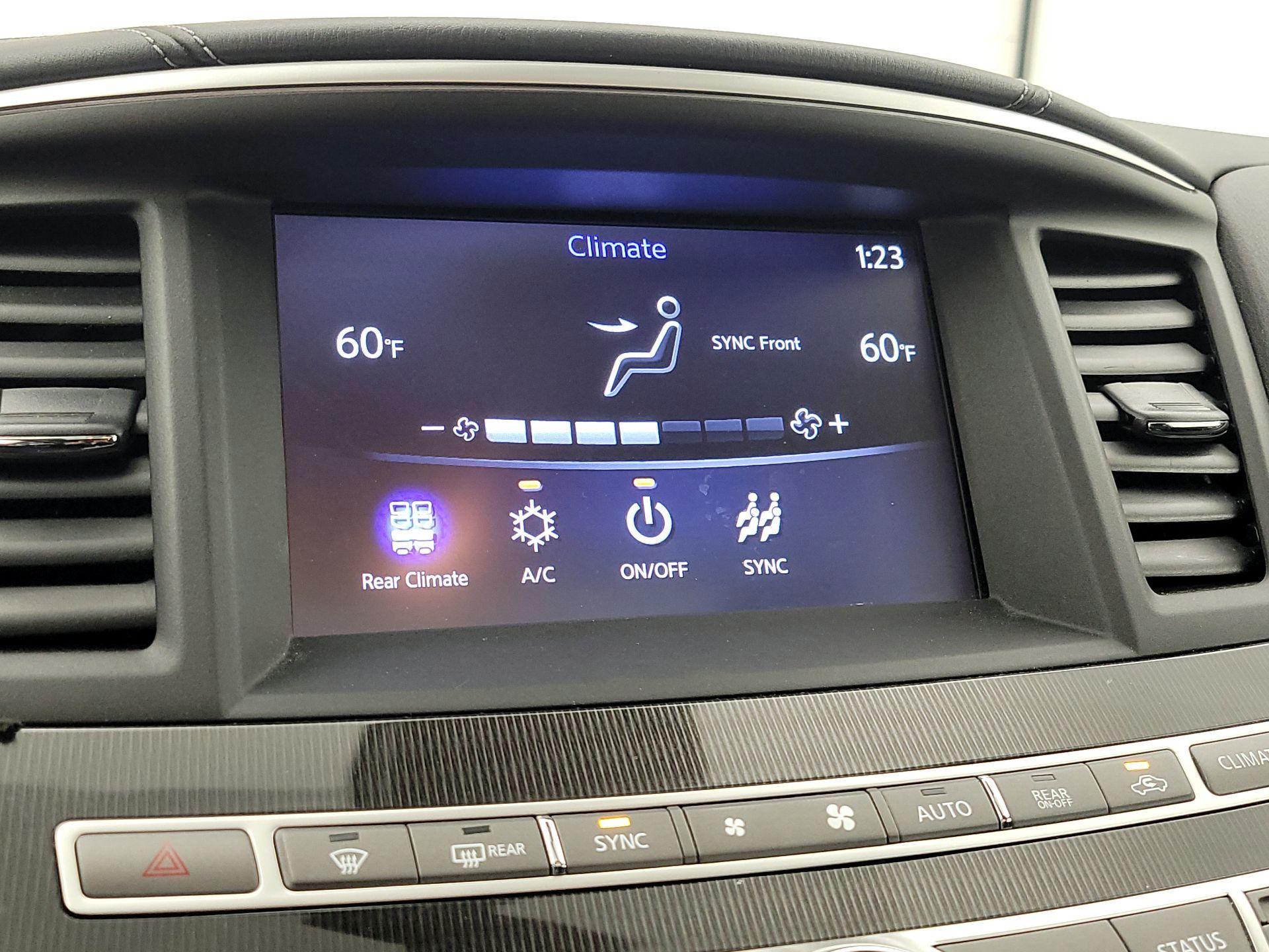 Thumbnail: 2019 INFINITI QX60 - 17