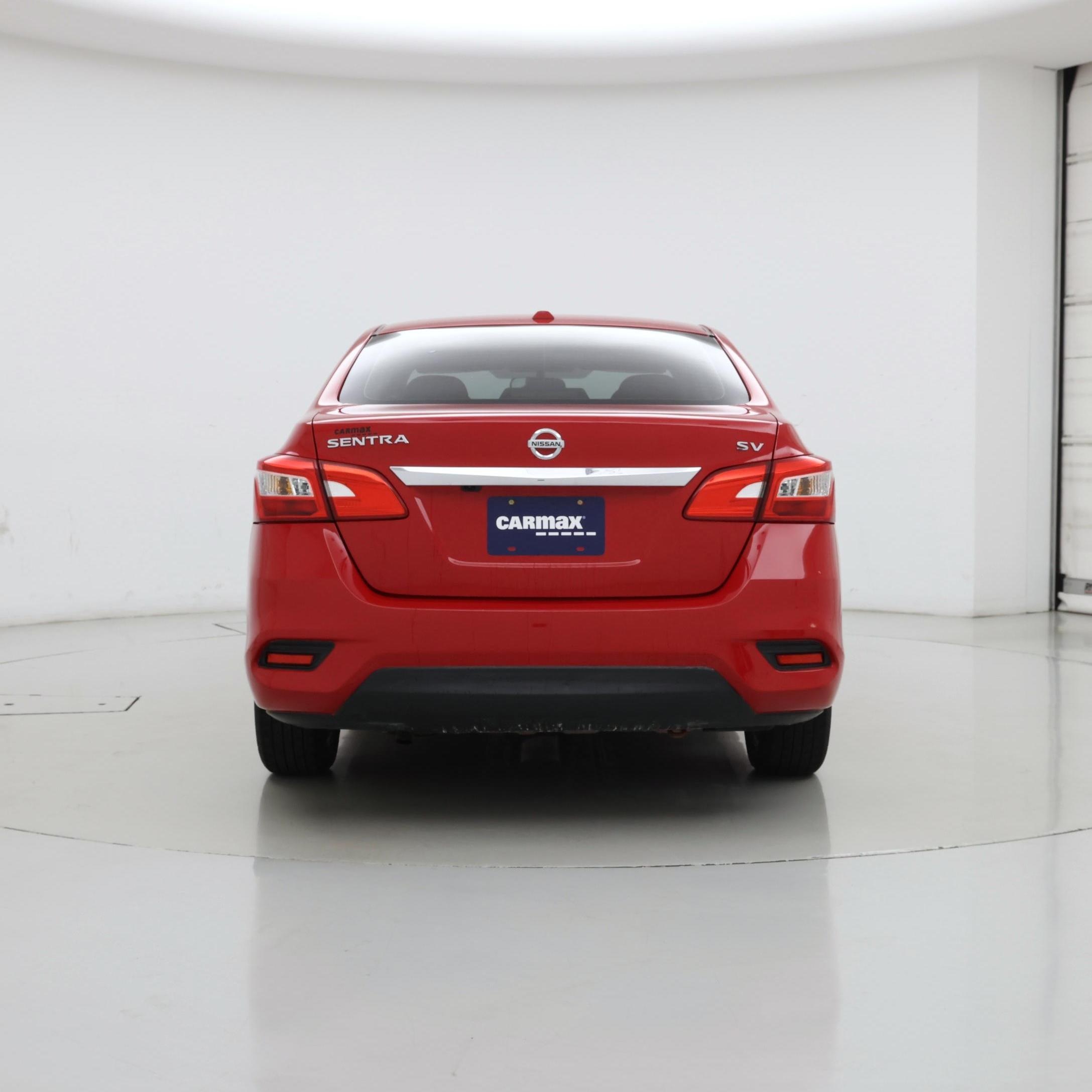 Thumbnail: 2016 Nissan Sentra - 6