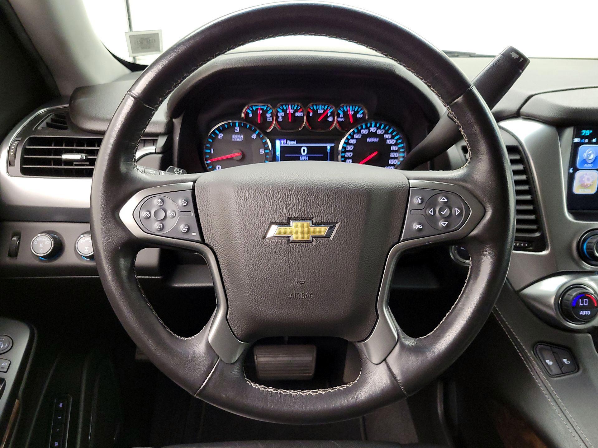 Thumbnail: 2020 Chevrolet Suburban - 10