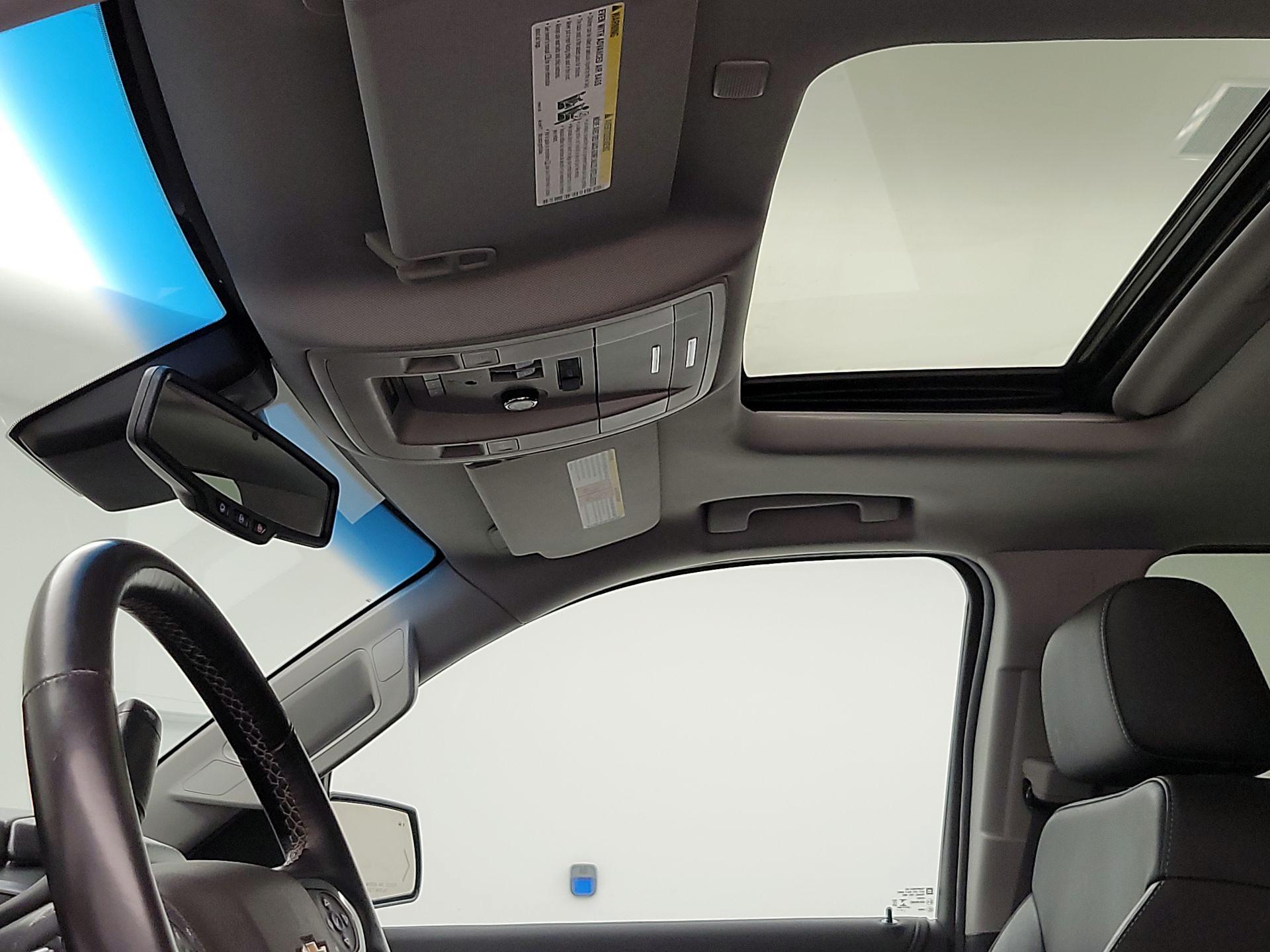 Thumbnail: 2020 Chevrolet Suburban - 19