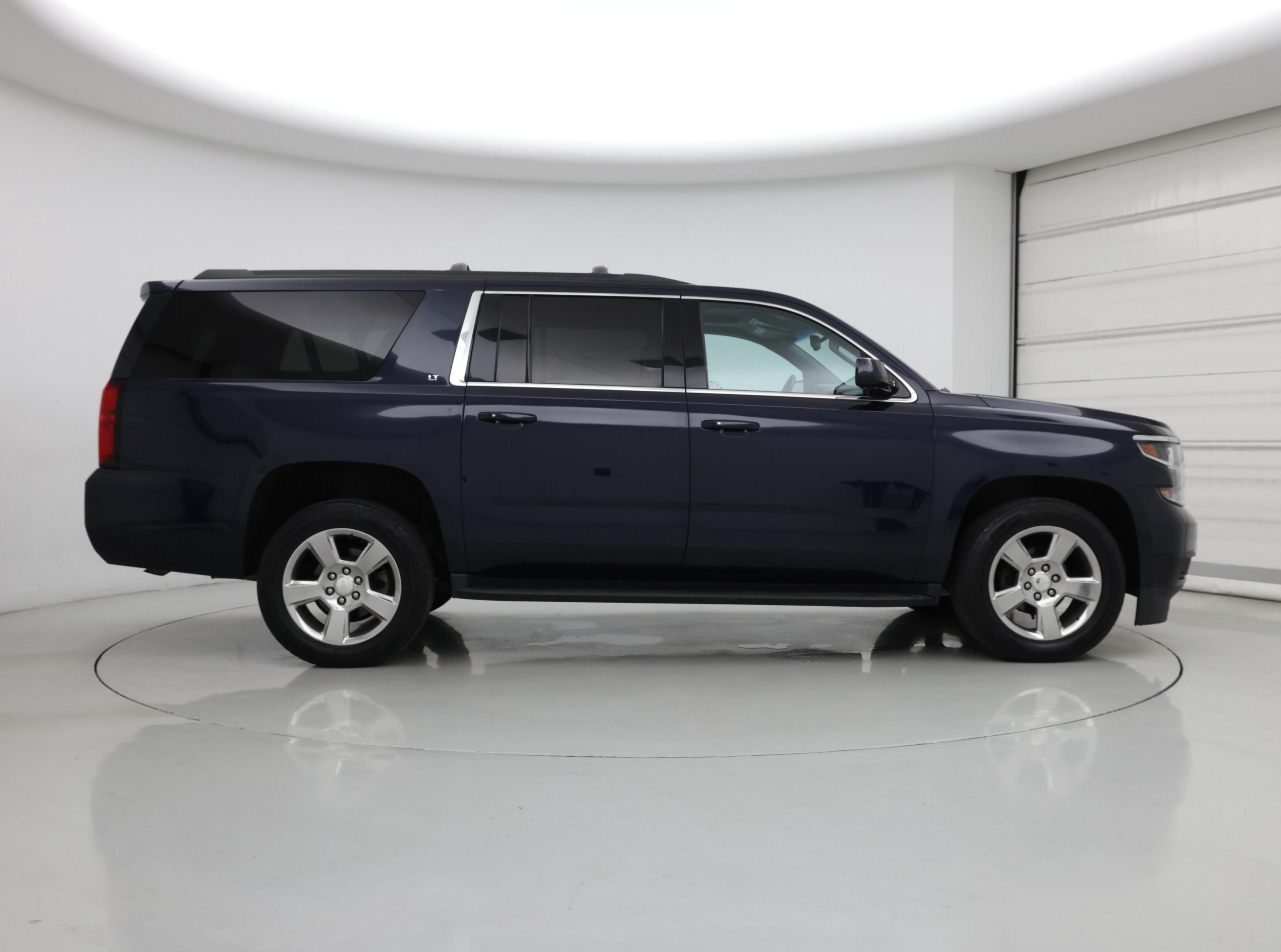 Thumbnail: 2020 Chevrolet Suburban - 7