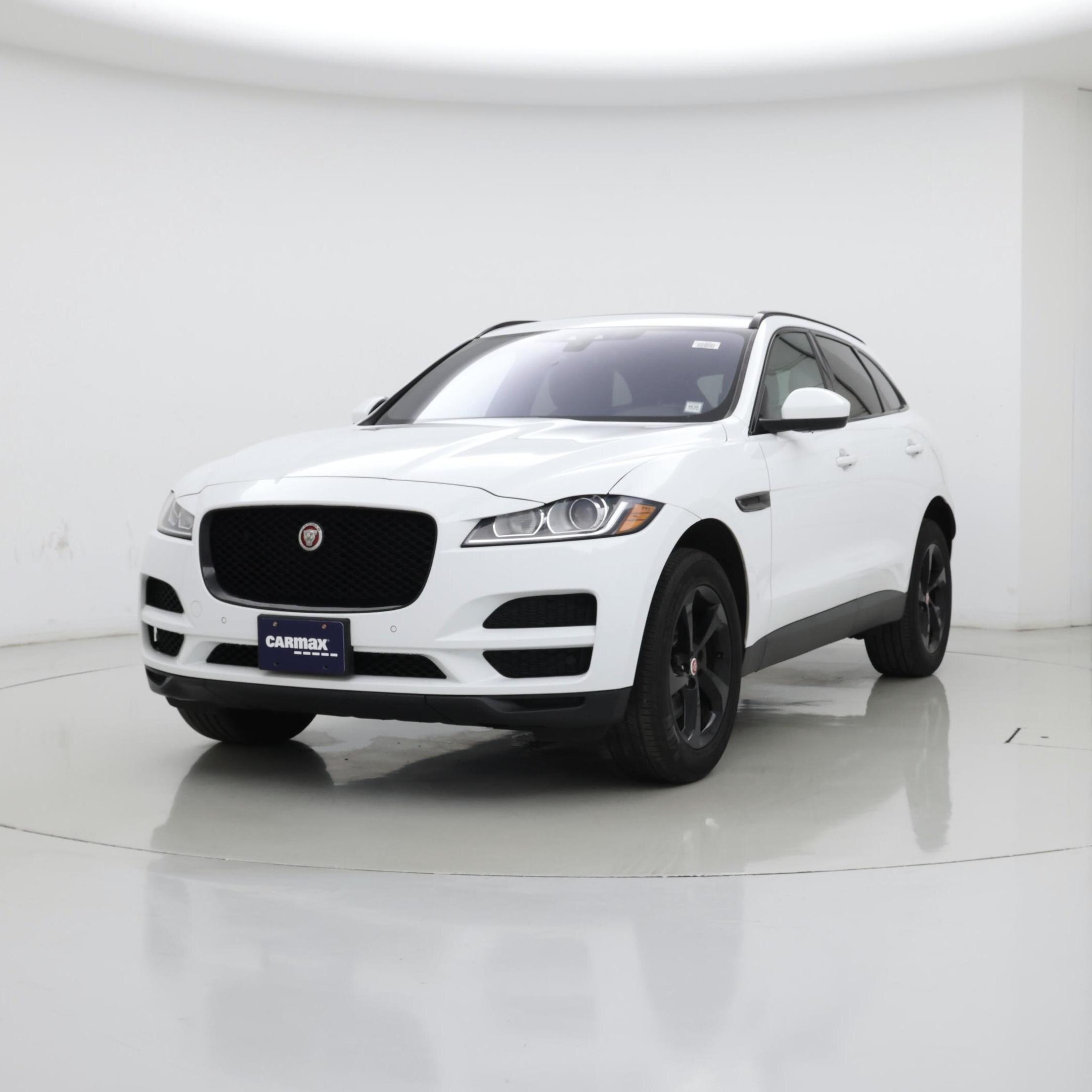 Thumbnail: 2019 Jaguar F-Pace - 4