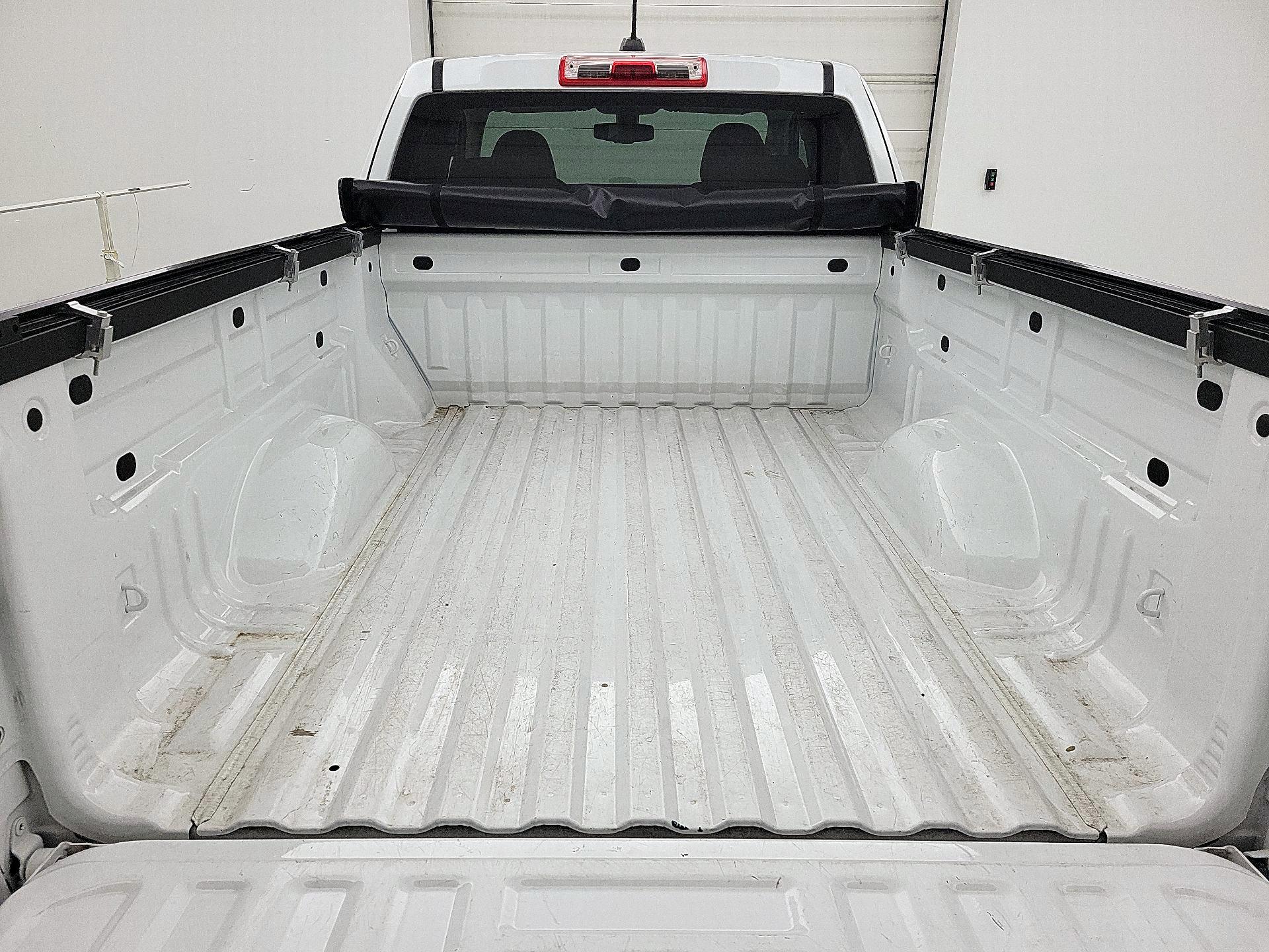 Thumbnail: 2021 Chevrolet Colorado - 20