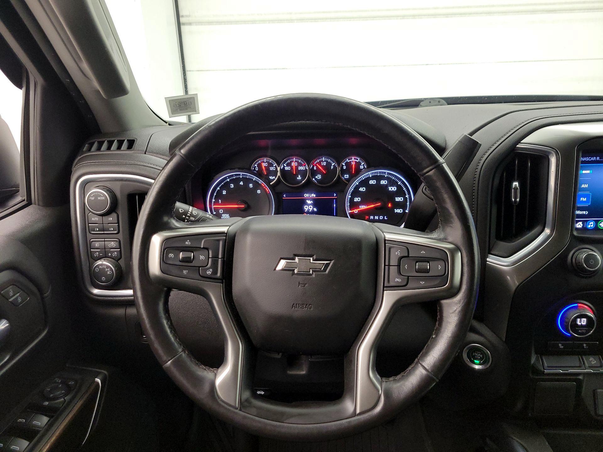 Thumbnail: 2021 Chevrolet Silverado 1500 - 10