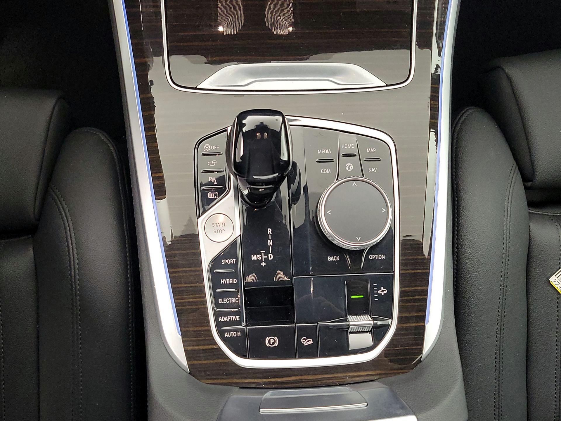 Thumbnail: 2021 BMW X5 - 18