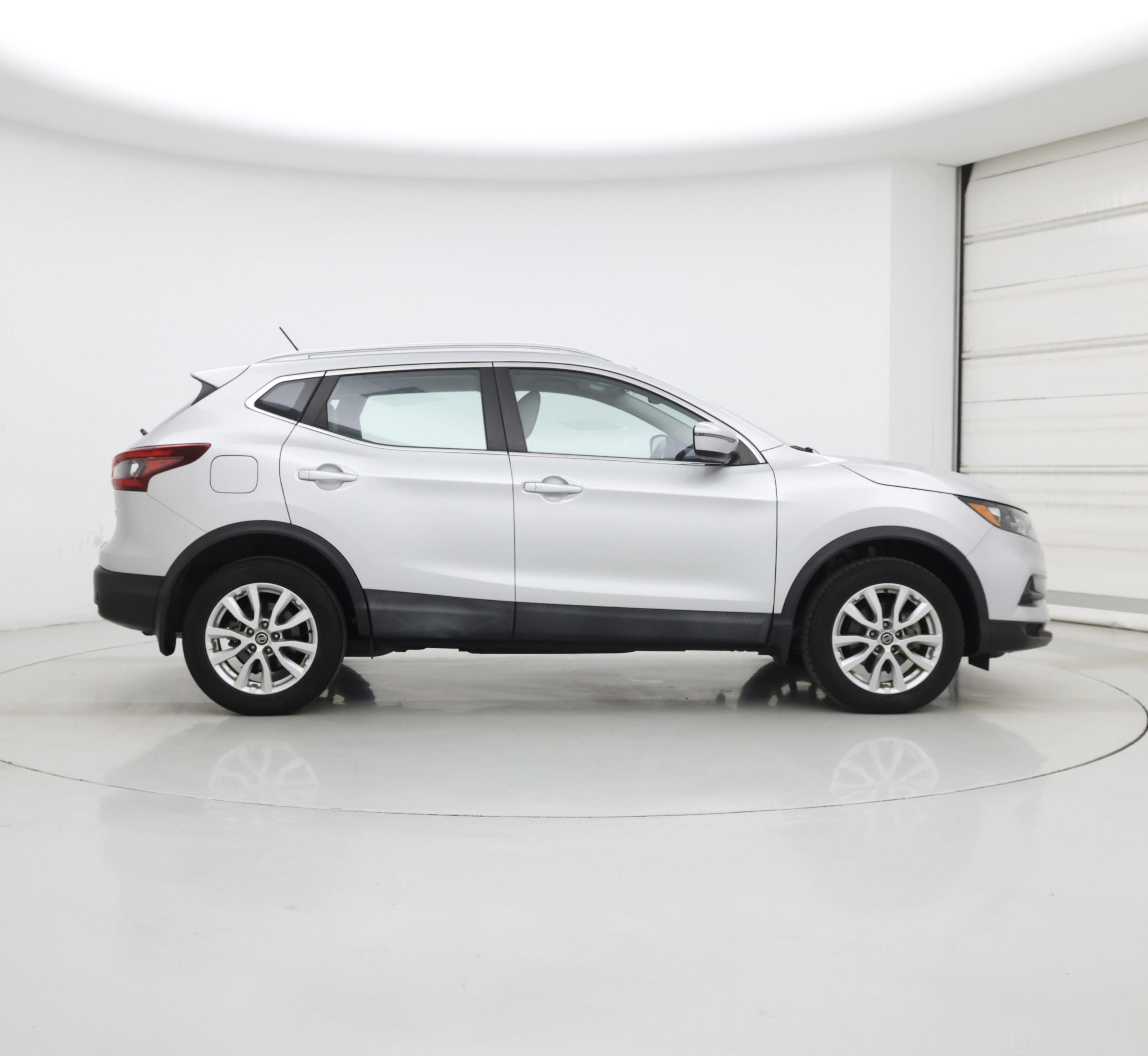 Thumbnail: 2020 Nissan Rogue Sport - 7