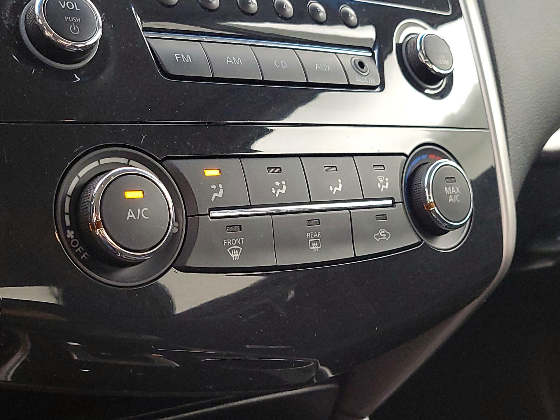 Thumbnail: 2014 Nissan Altima - 15