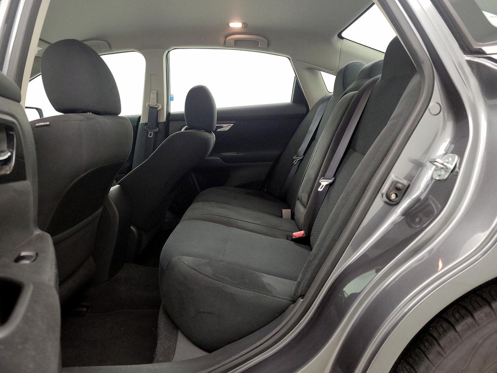 Thumbnail: 2014 Nissan Altima - 18