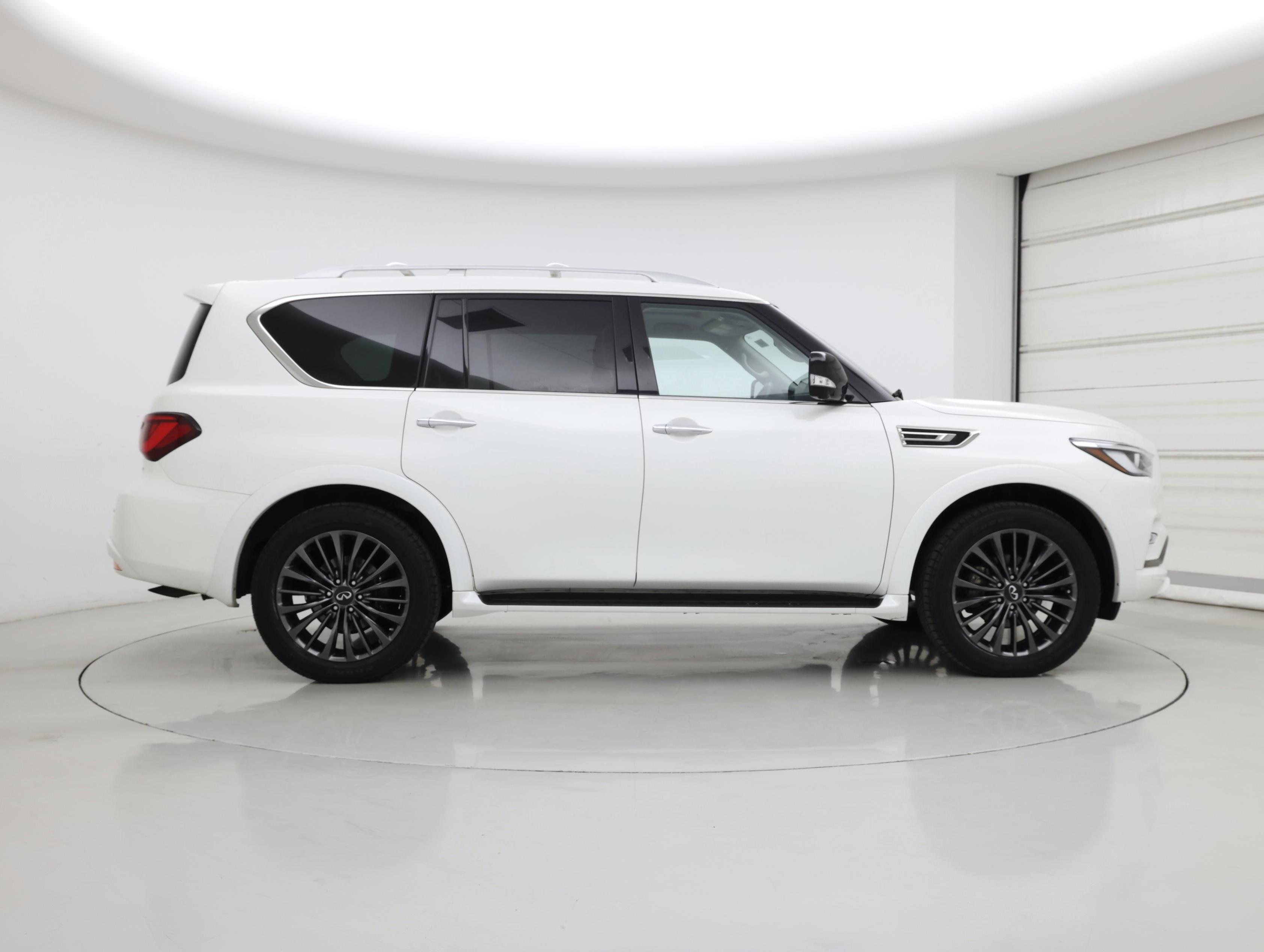 Thumbnail: 2022 INFINITI QX80 - 7